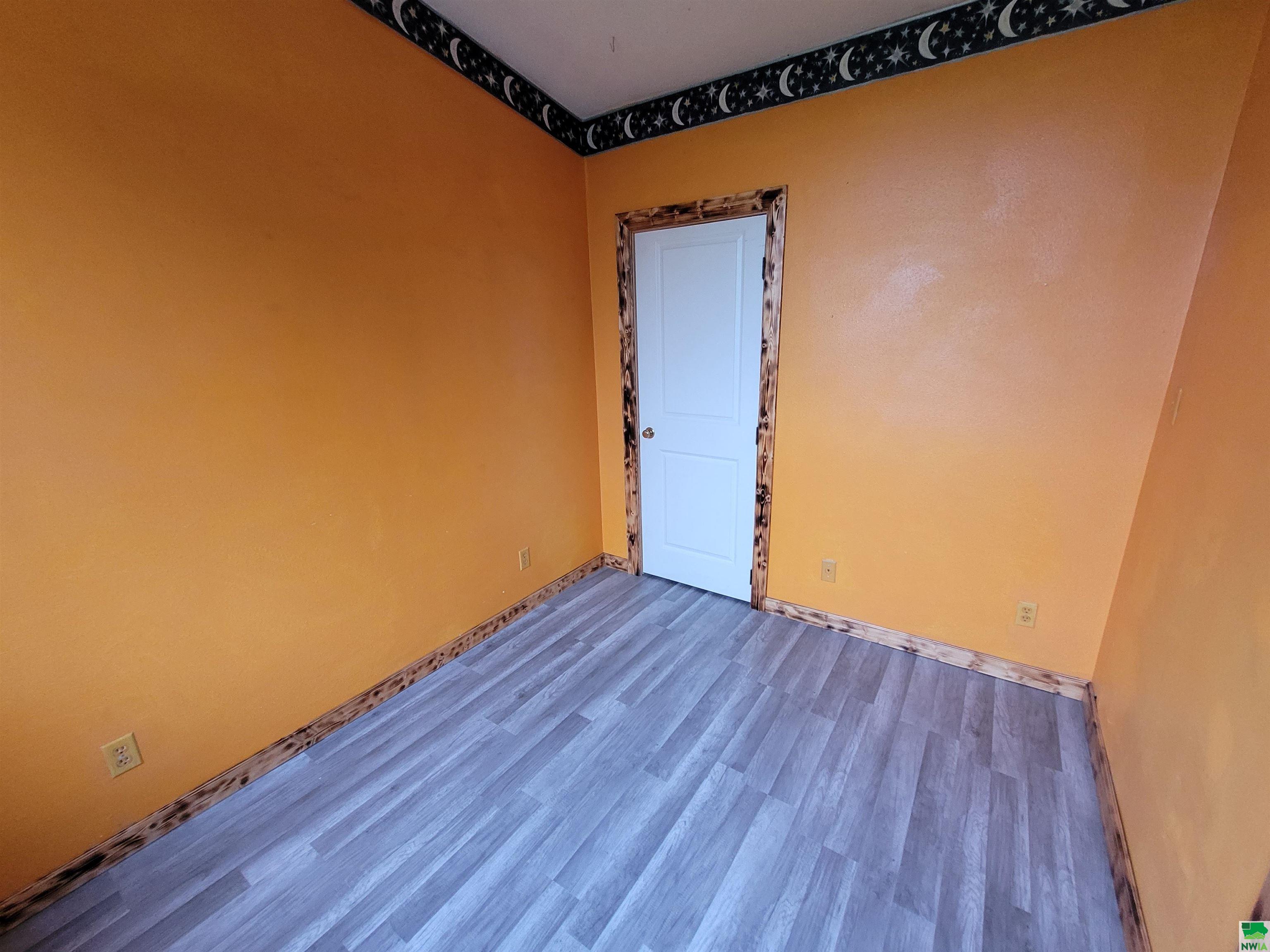 MLS #829636