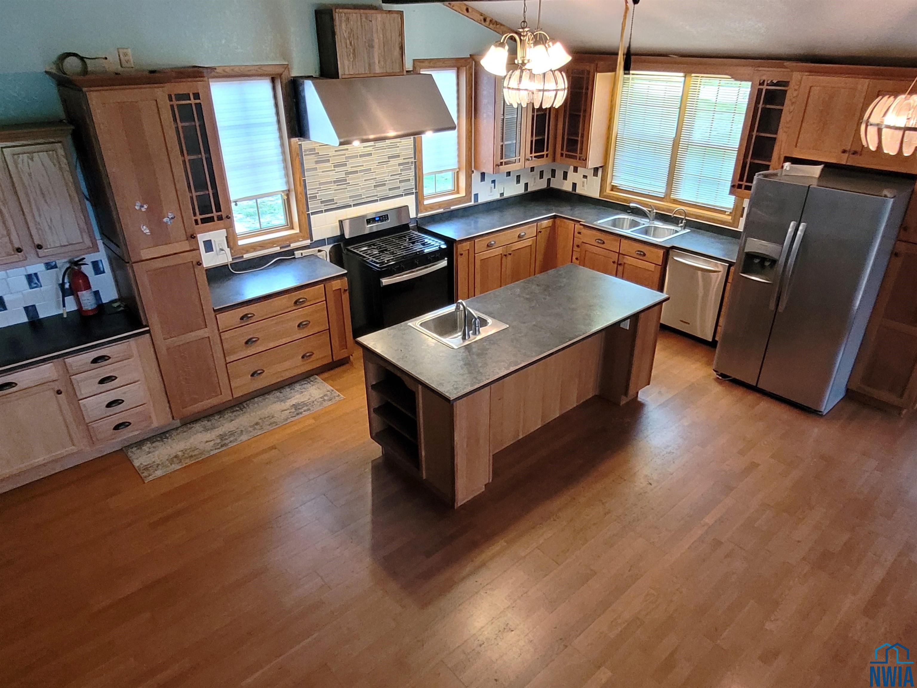 MLS #829636