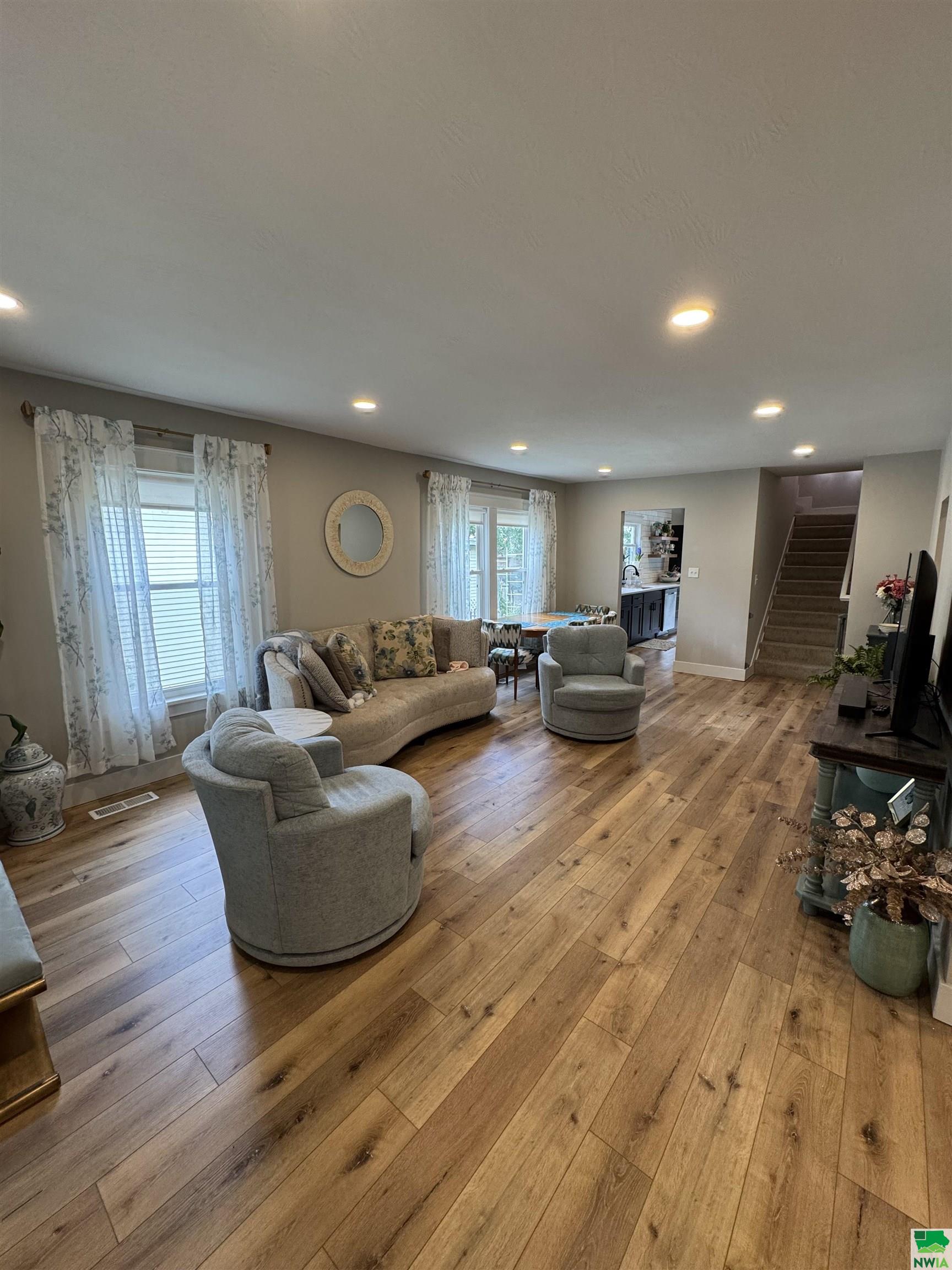 MLS #829638