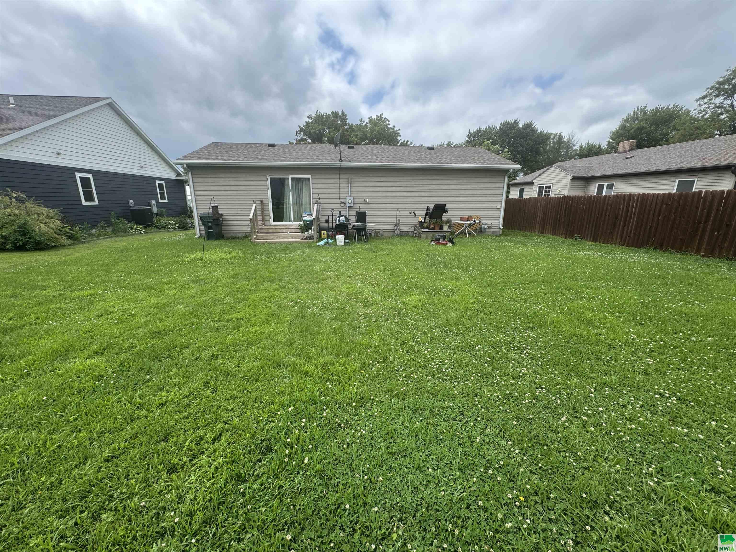 MLS #829644