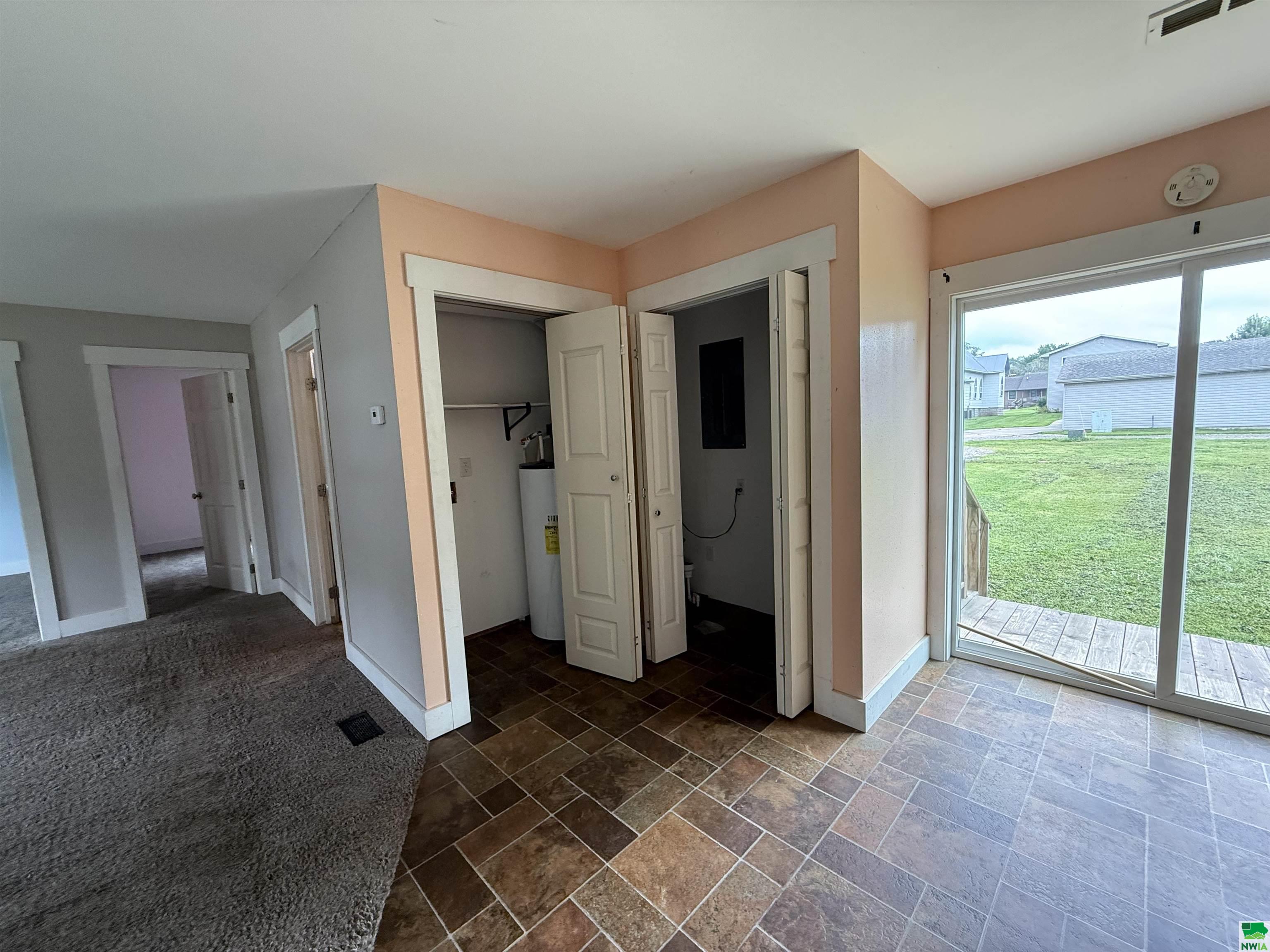 MLS #829644