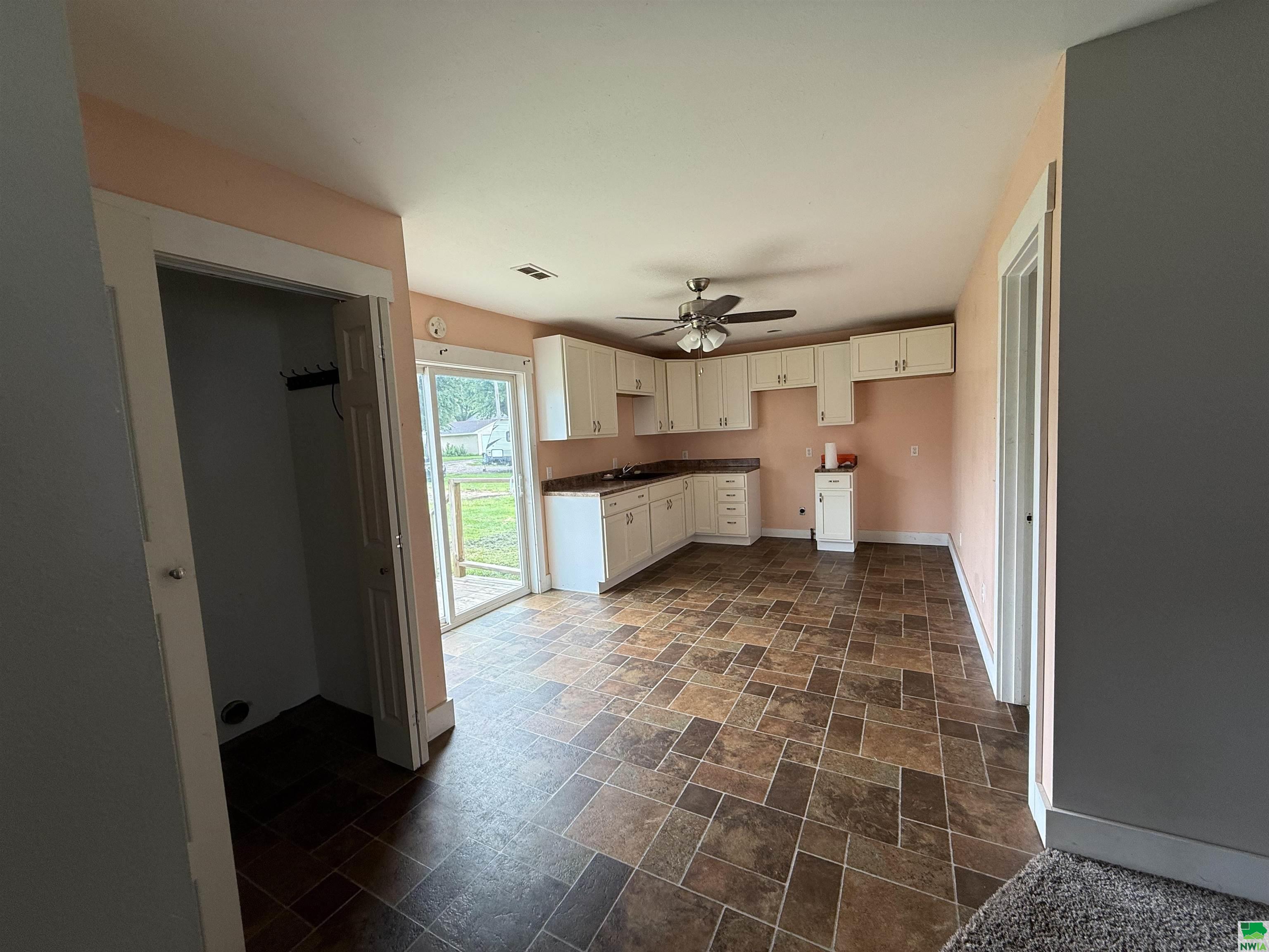 MLS #829644