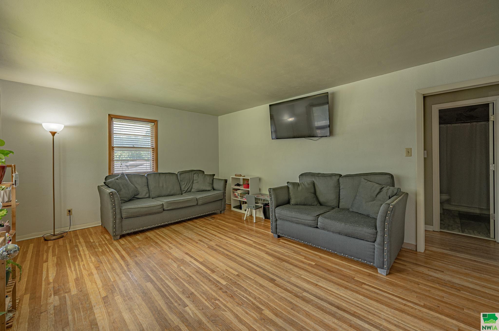MLS #829645
