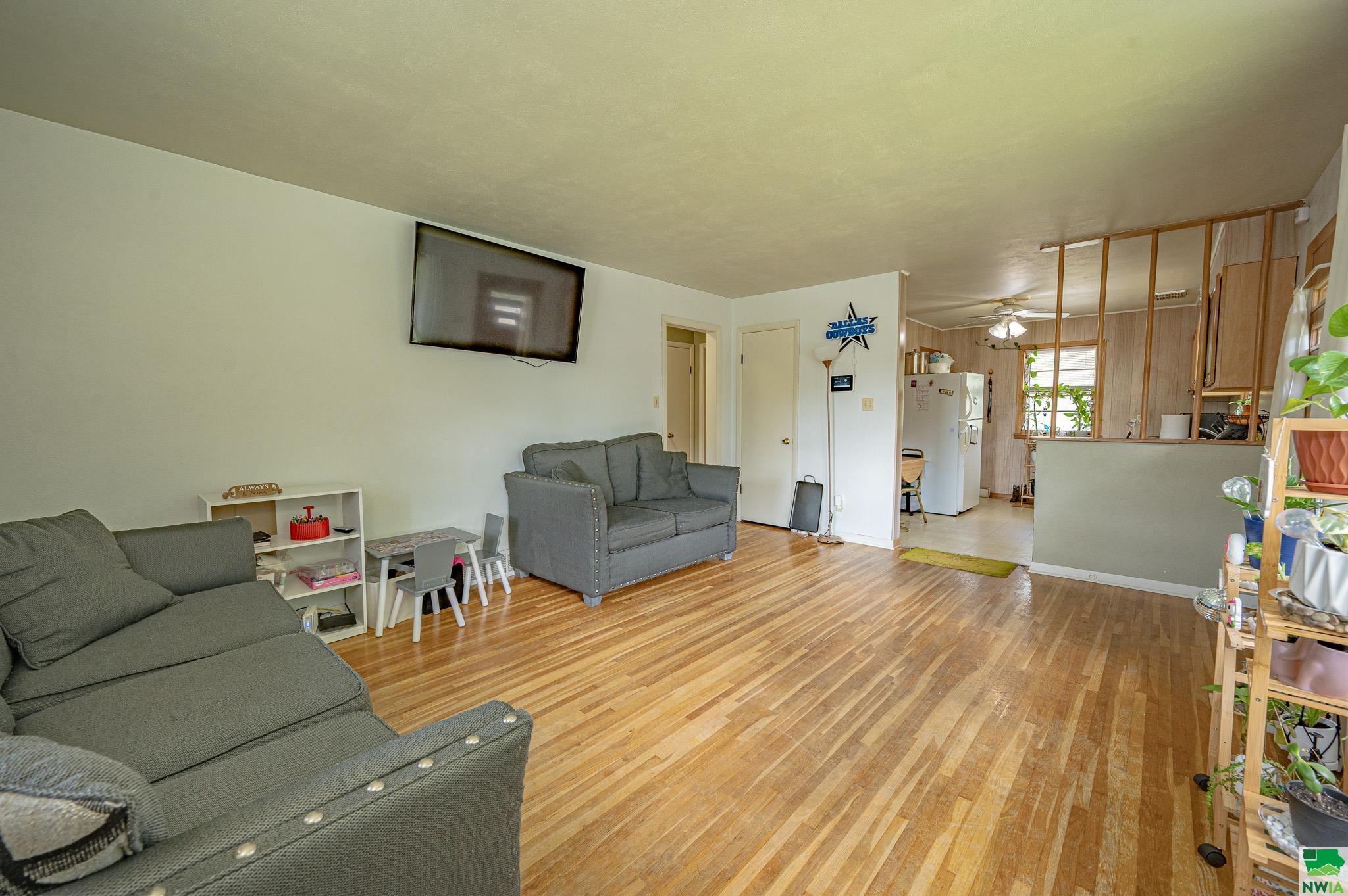 MLS #829645