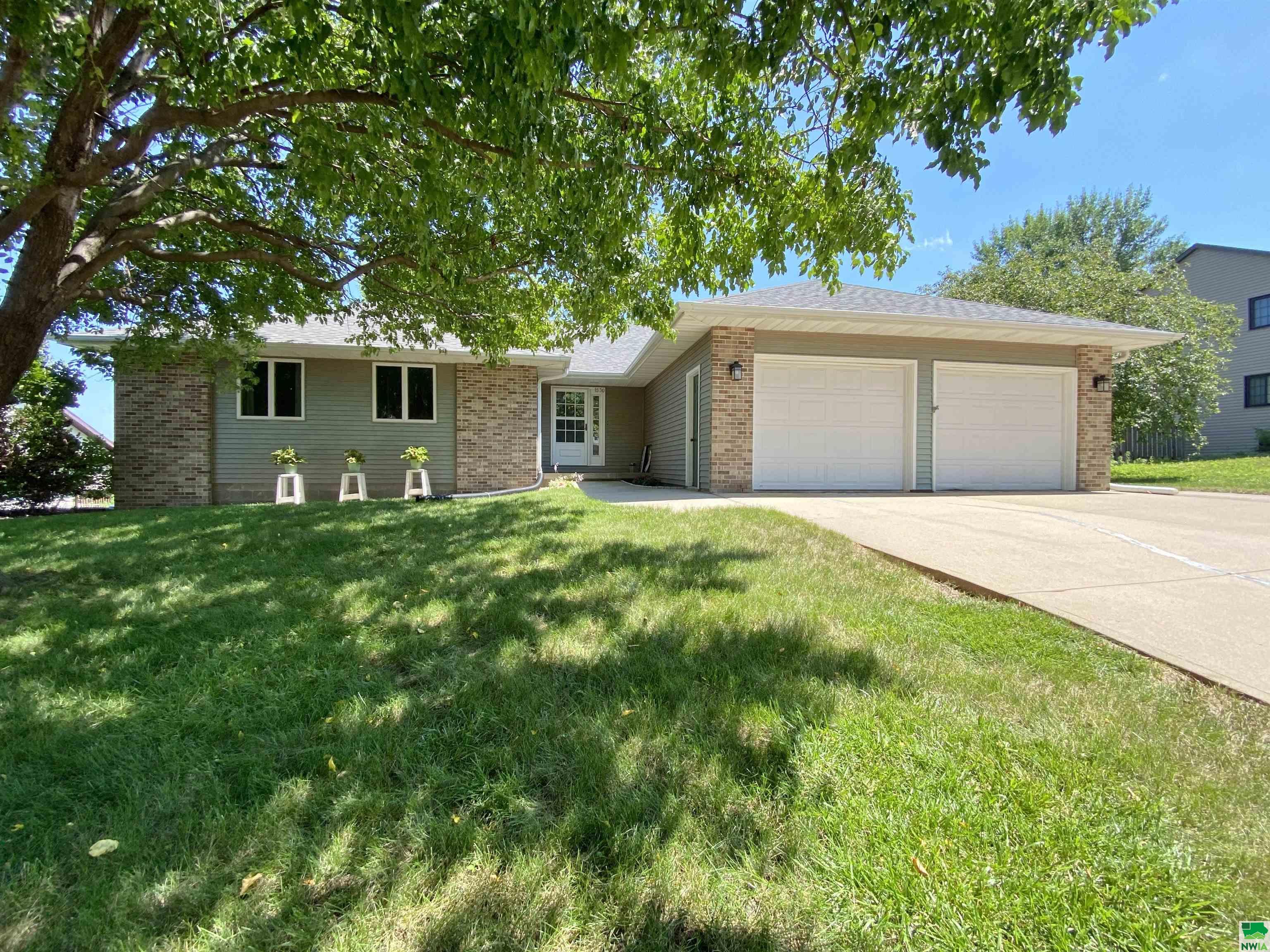1530 3rd Ave SE, LeMars, IA 51031 