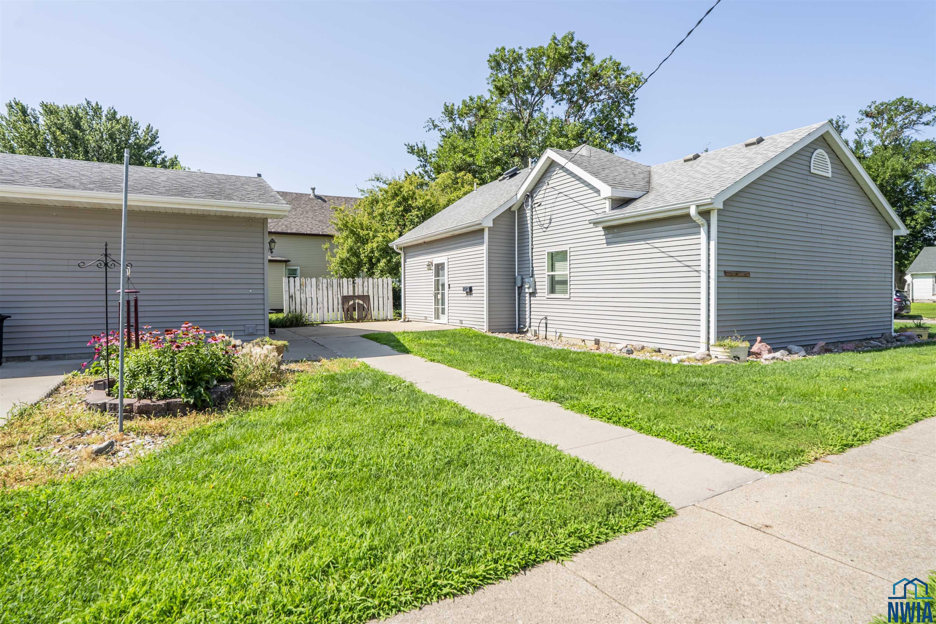 MLS #829647