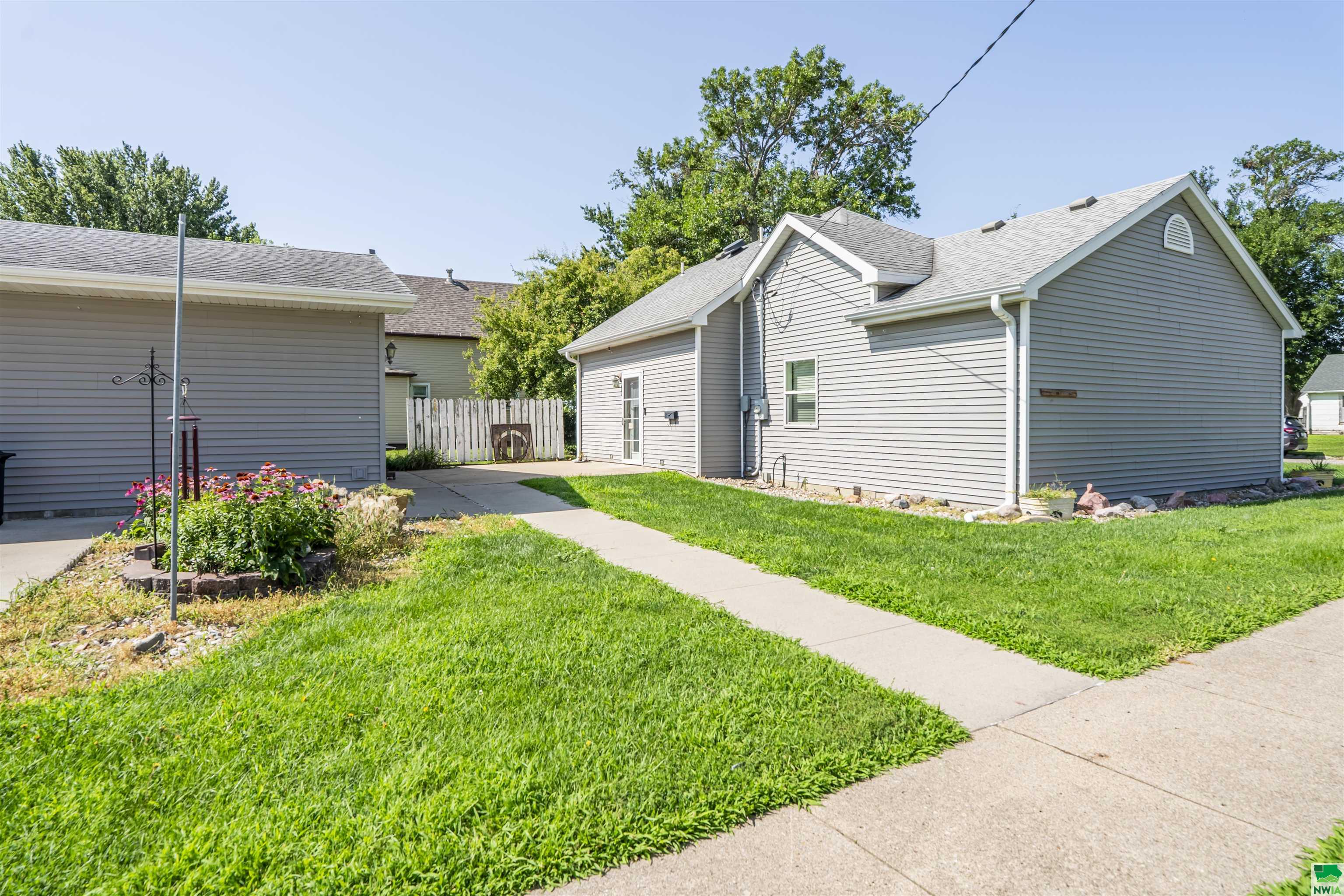 MLS #829647