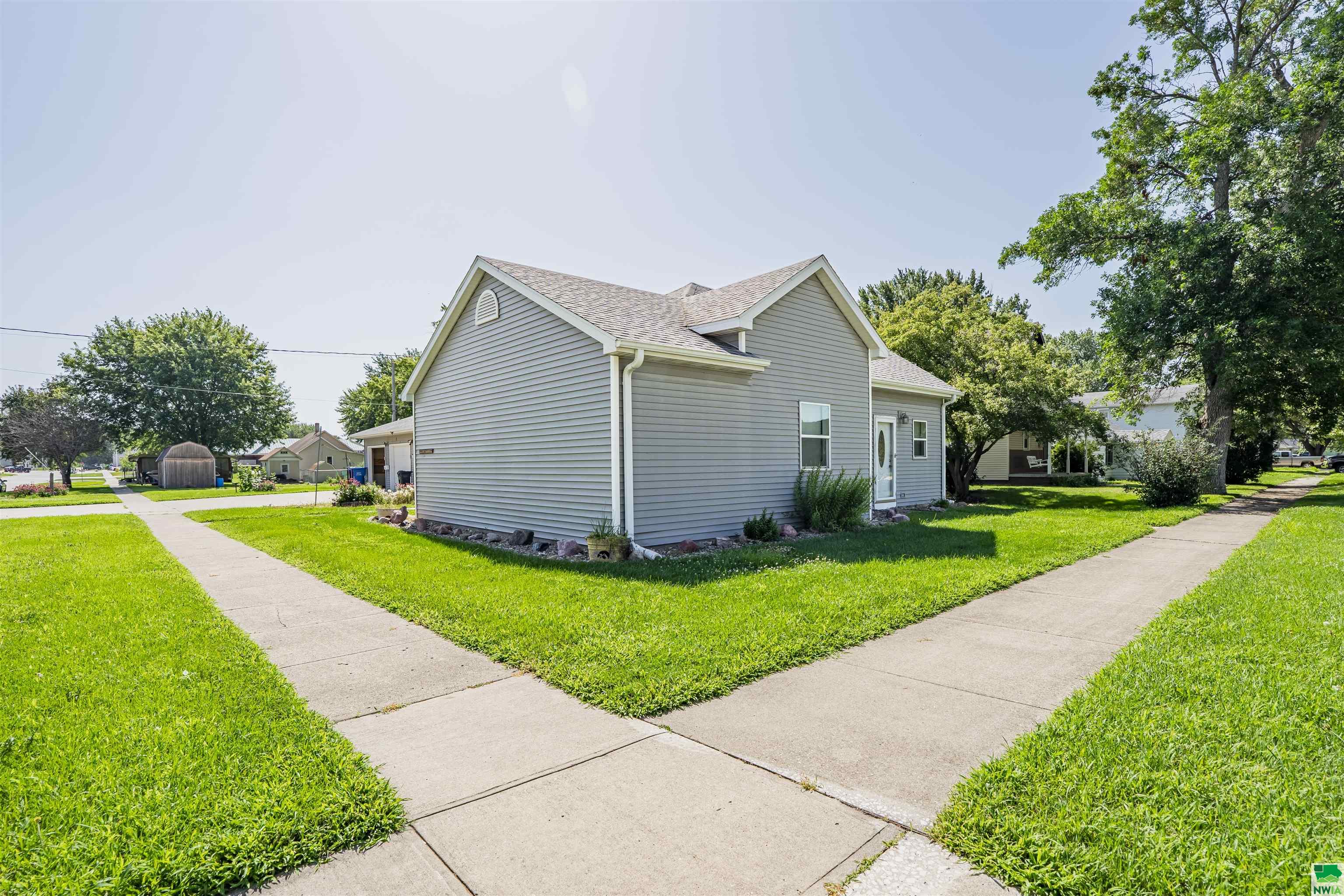 MLS #829647