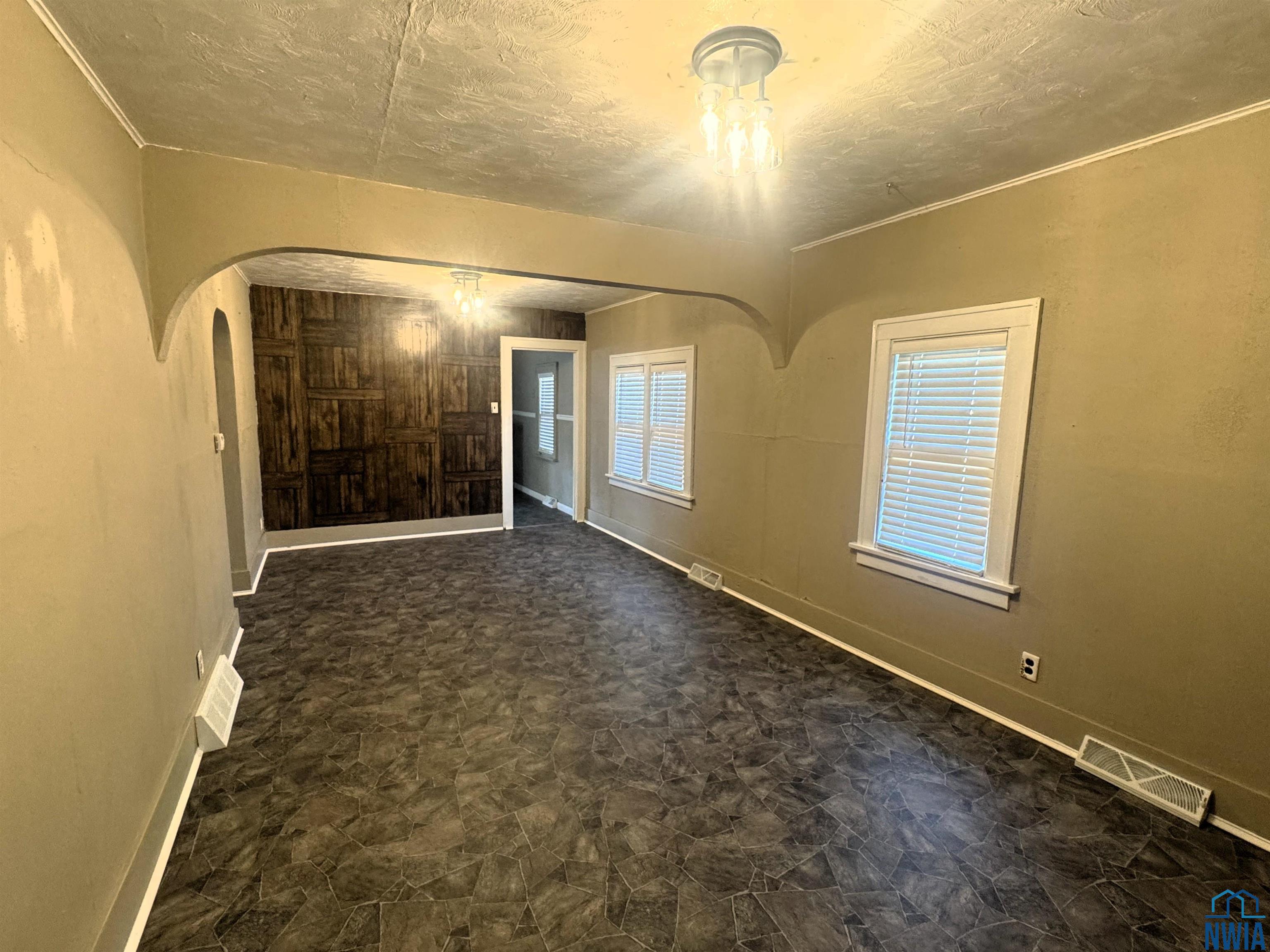 MLS #829657