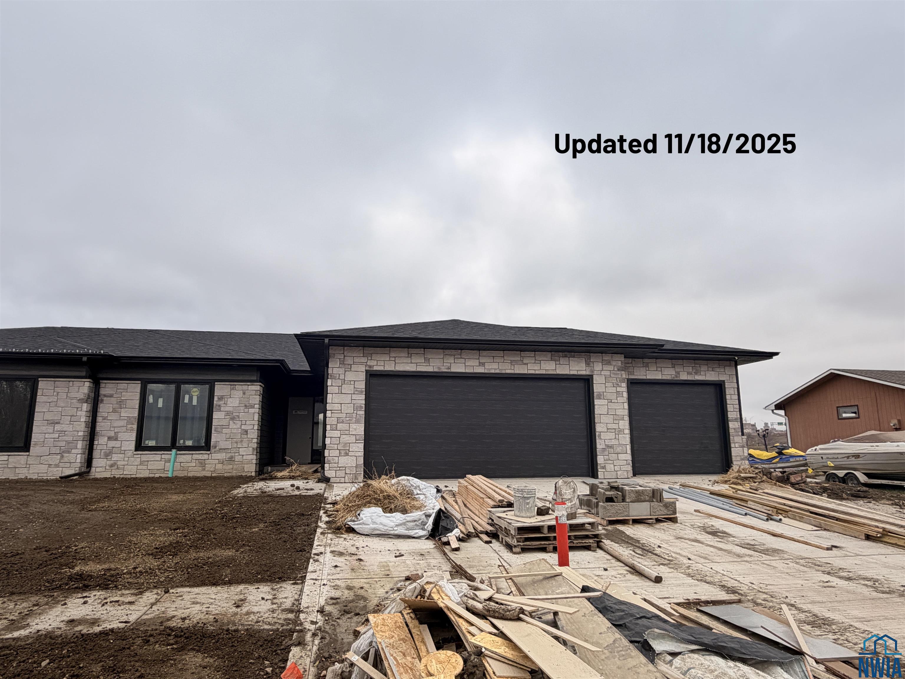 423 3RD ST W, South Sioux City, NE 68776 