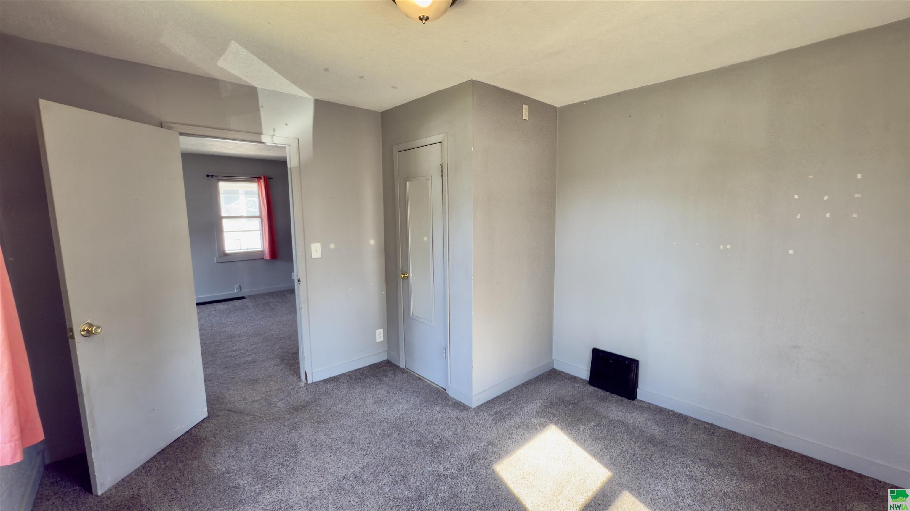 MLS #829661