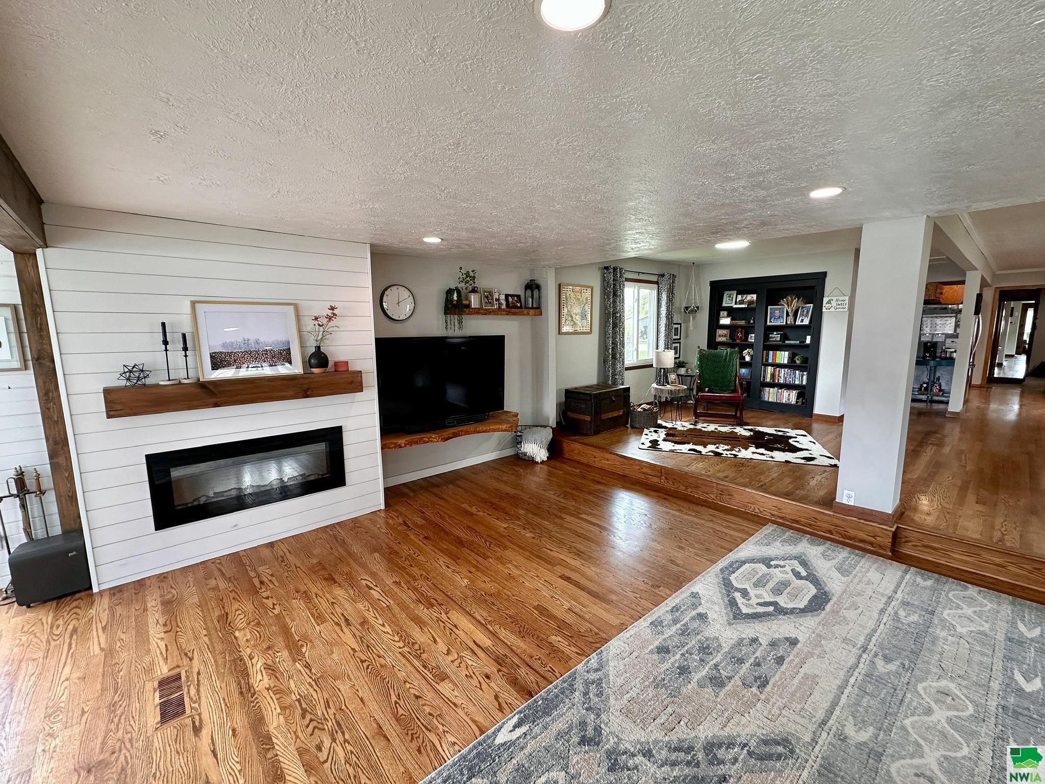 MLS #829663
