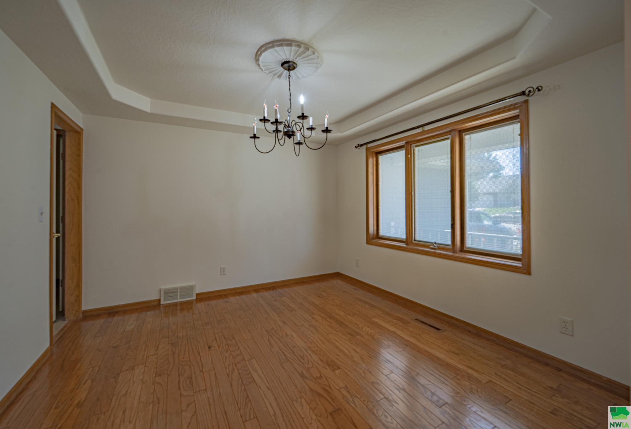 MLS #829665