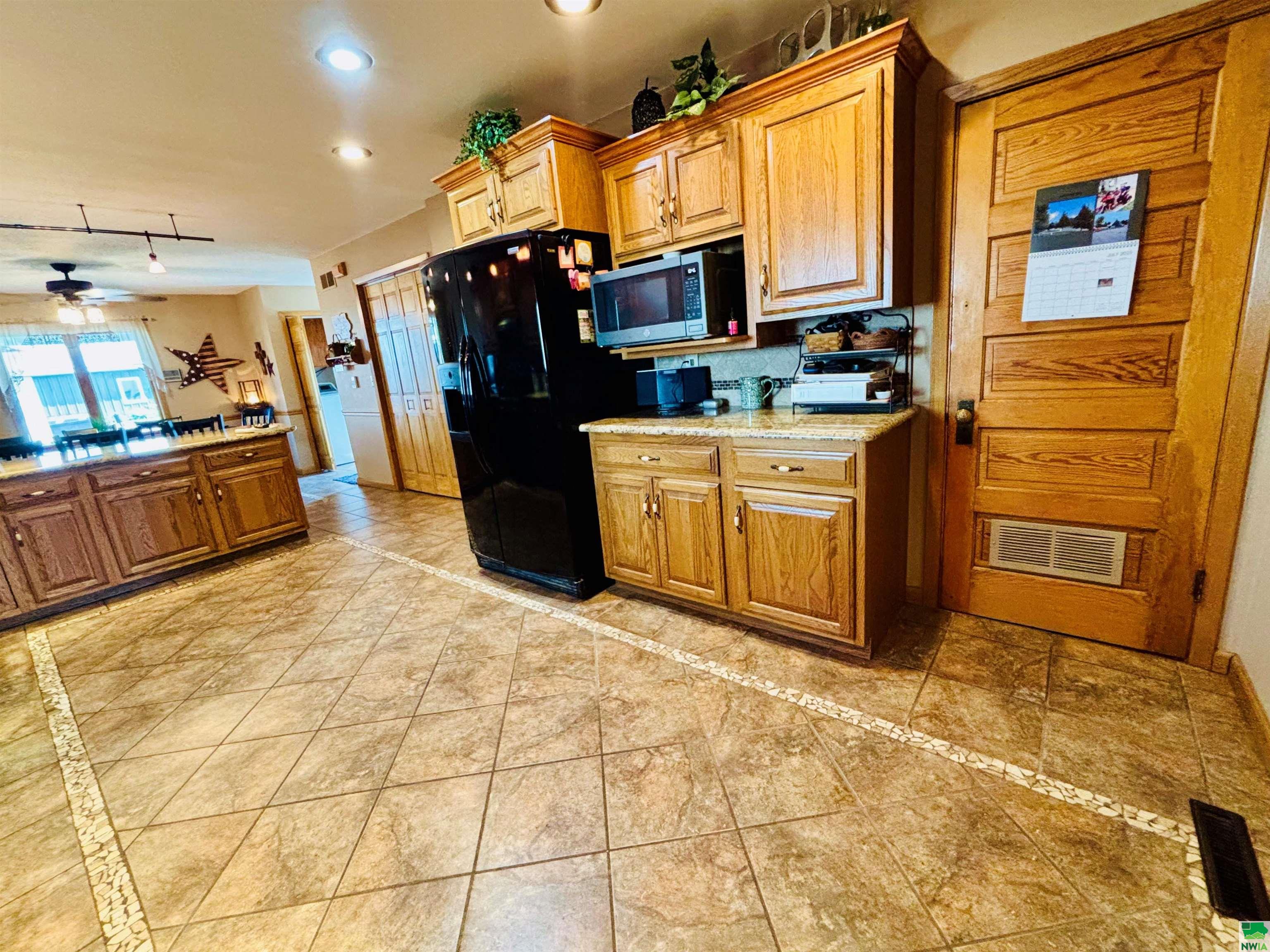 MLS #829666