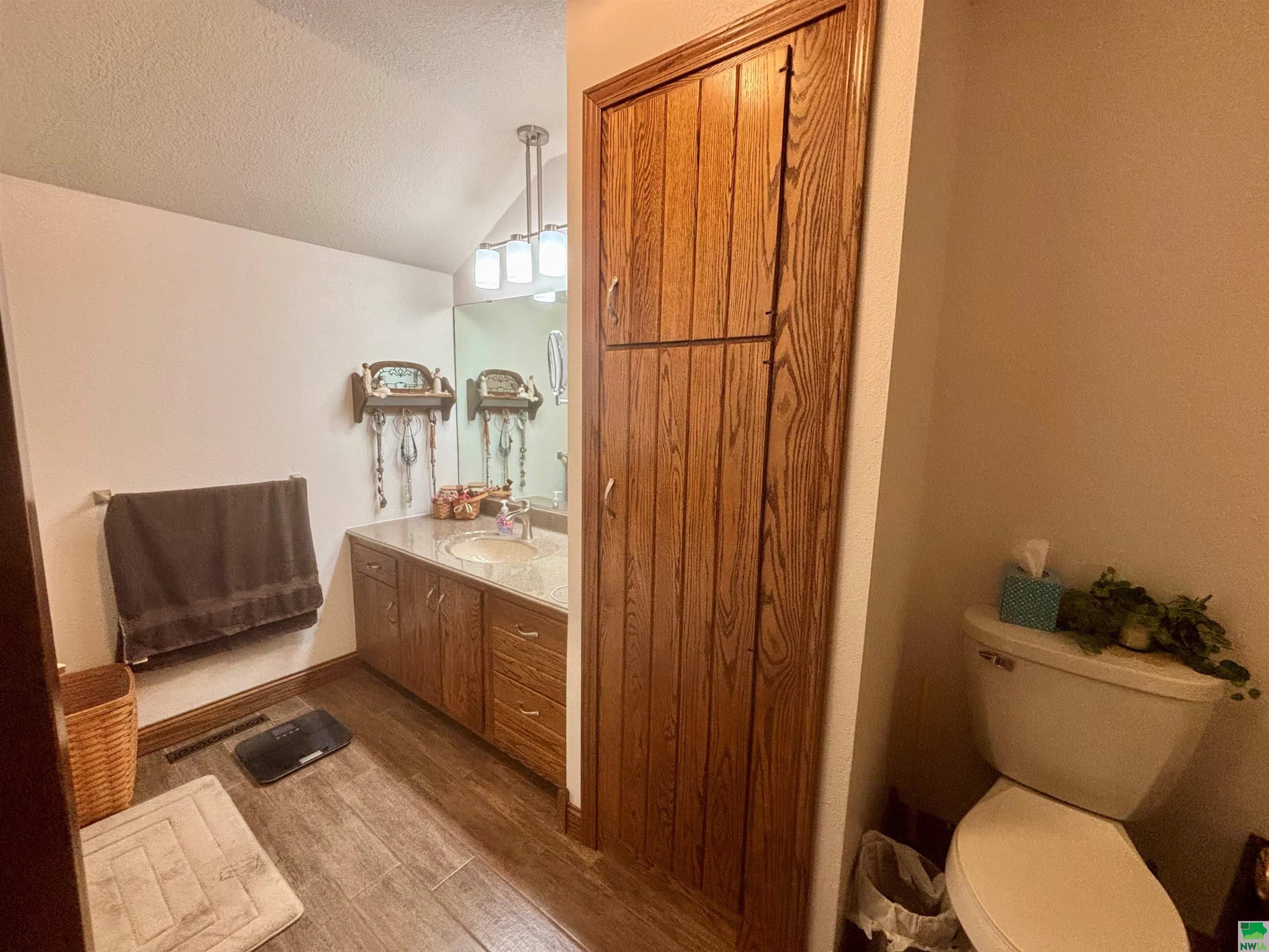 MLS #829666