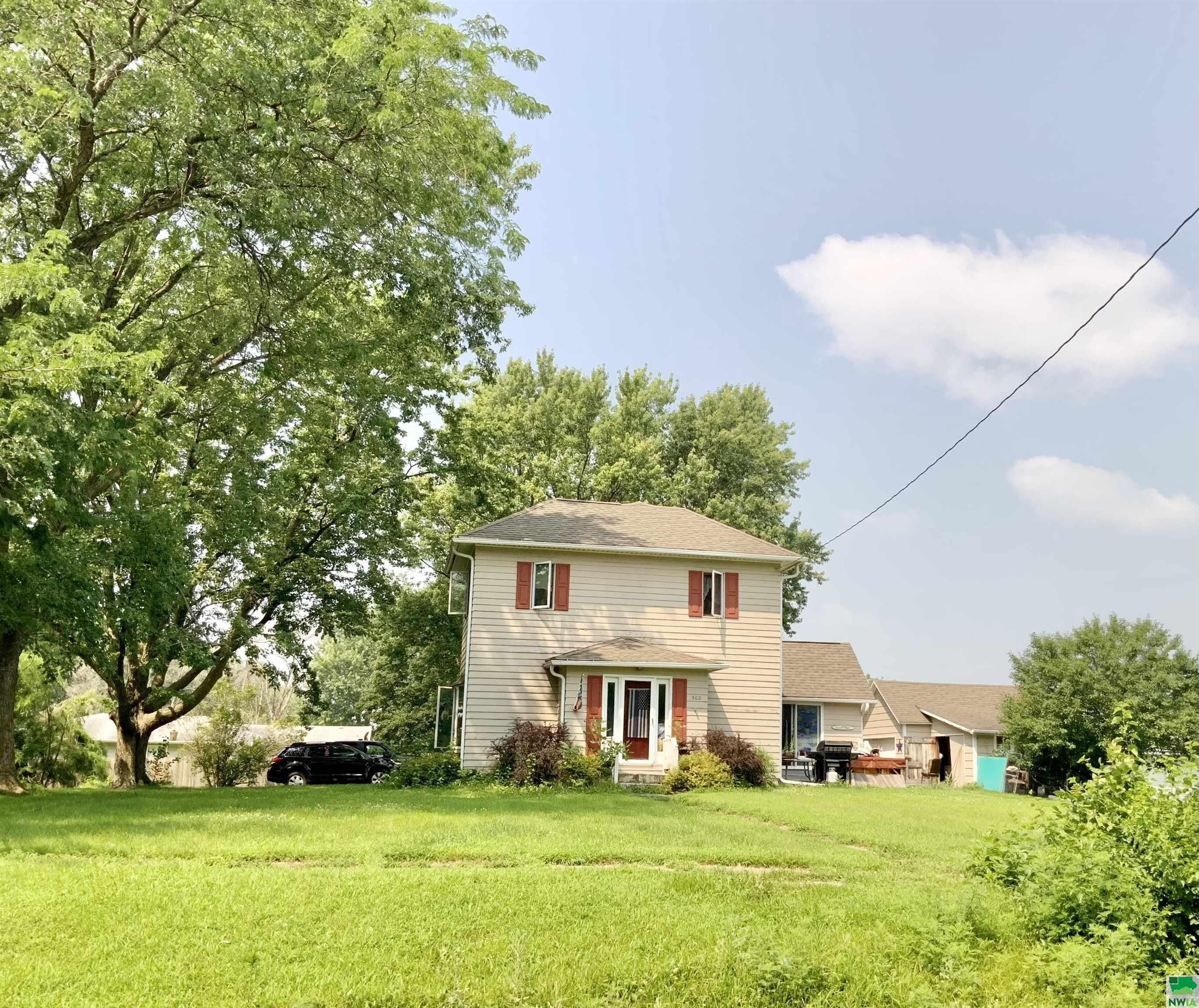 502 Third St., Rolfe, IA 50581 