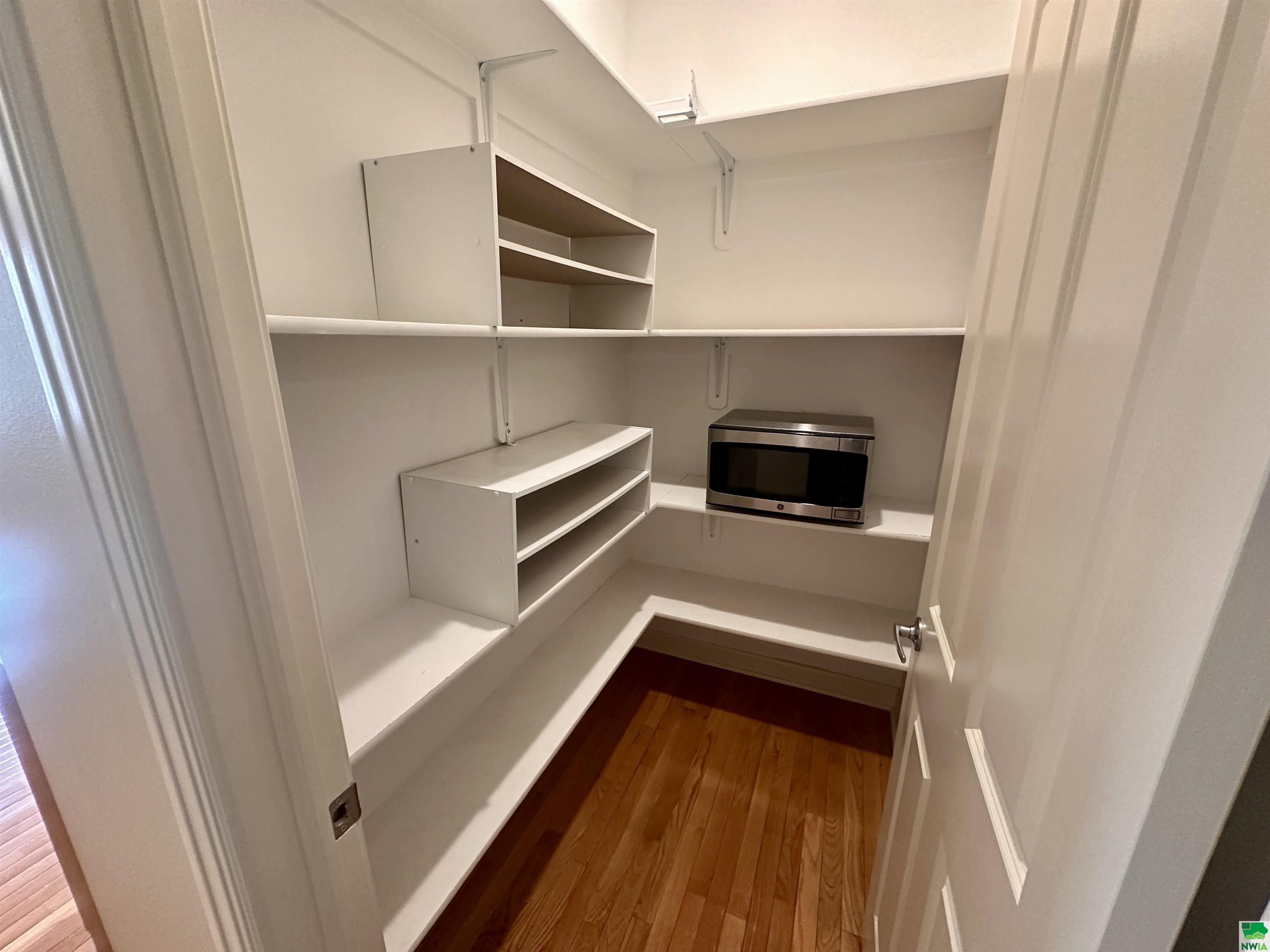 MLS #829674
