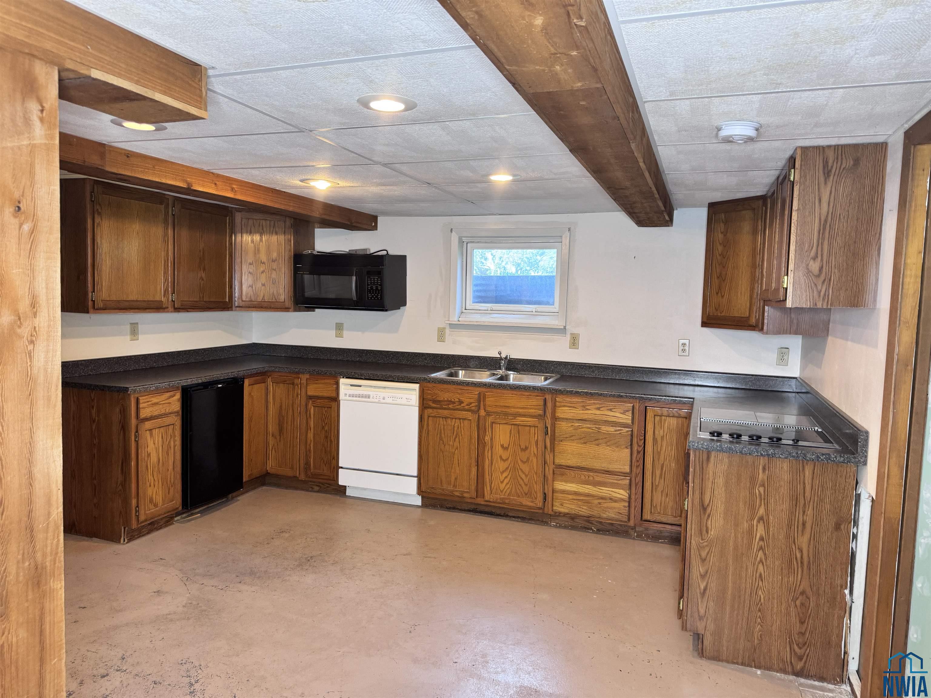 MLS #829677