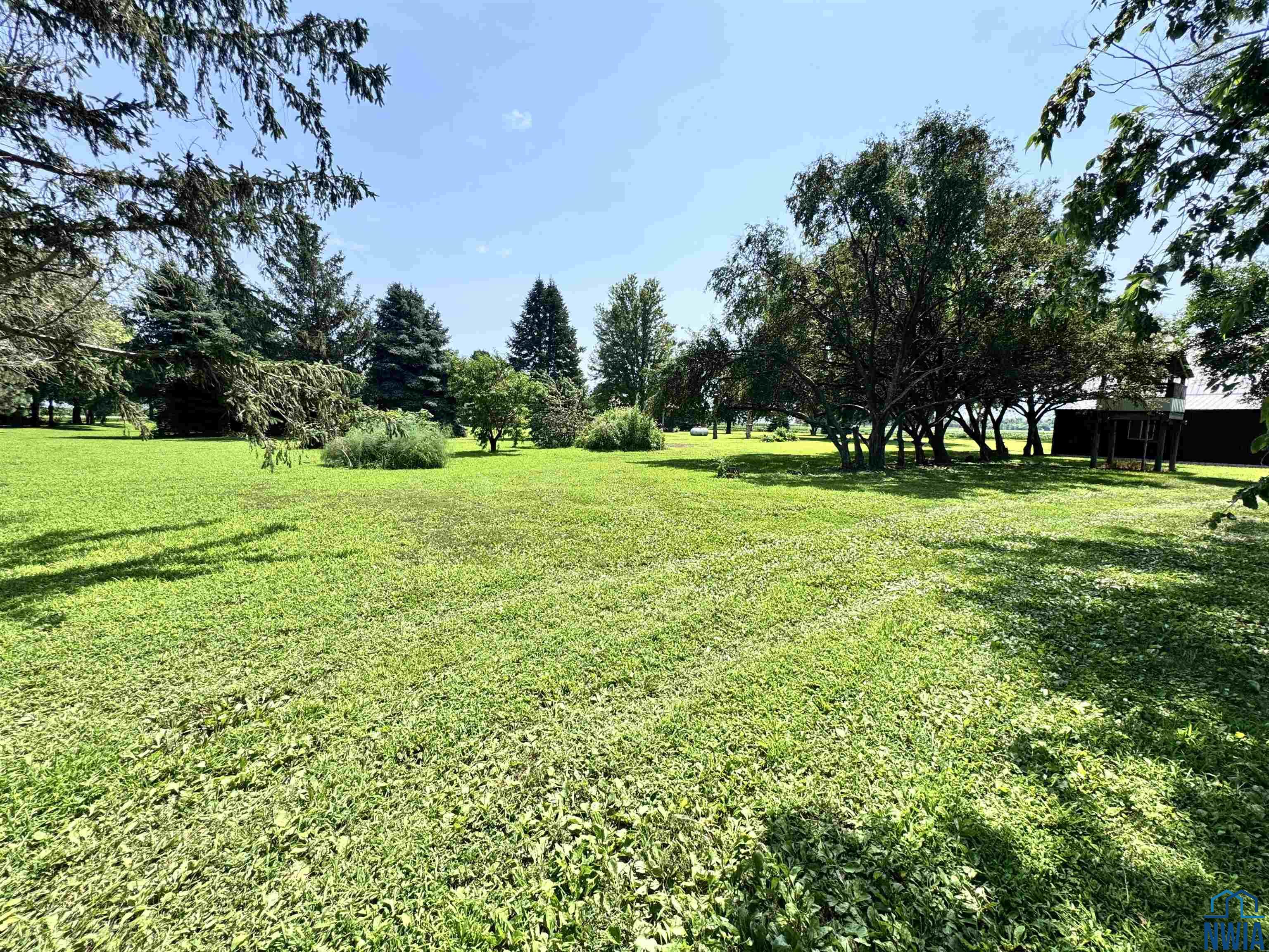 MLS #829677