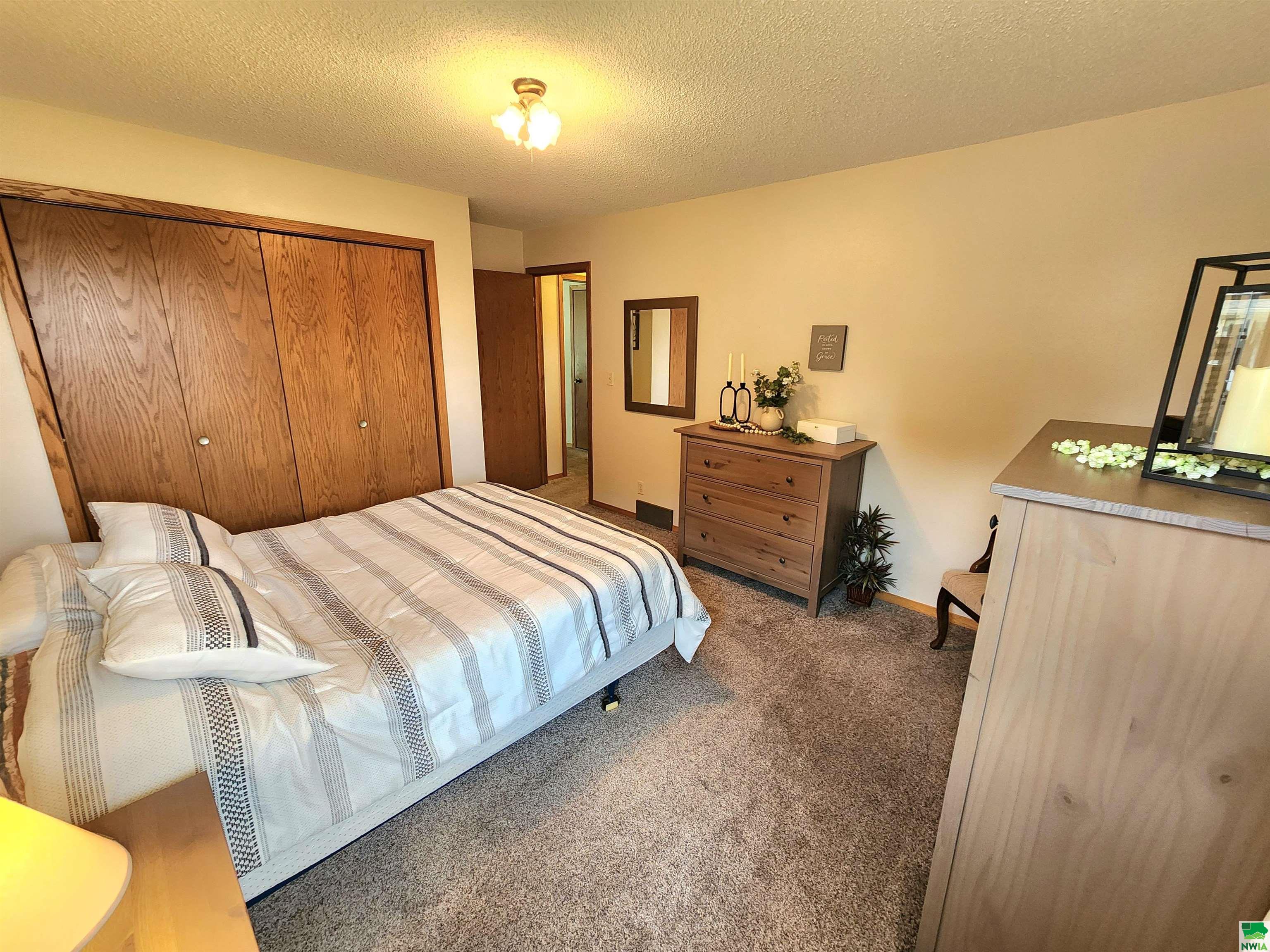 MLS #829681