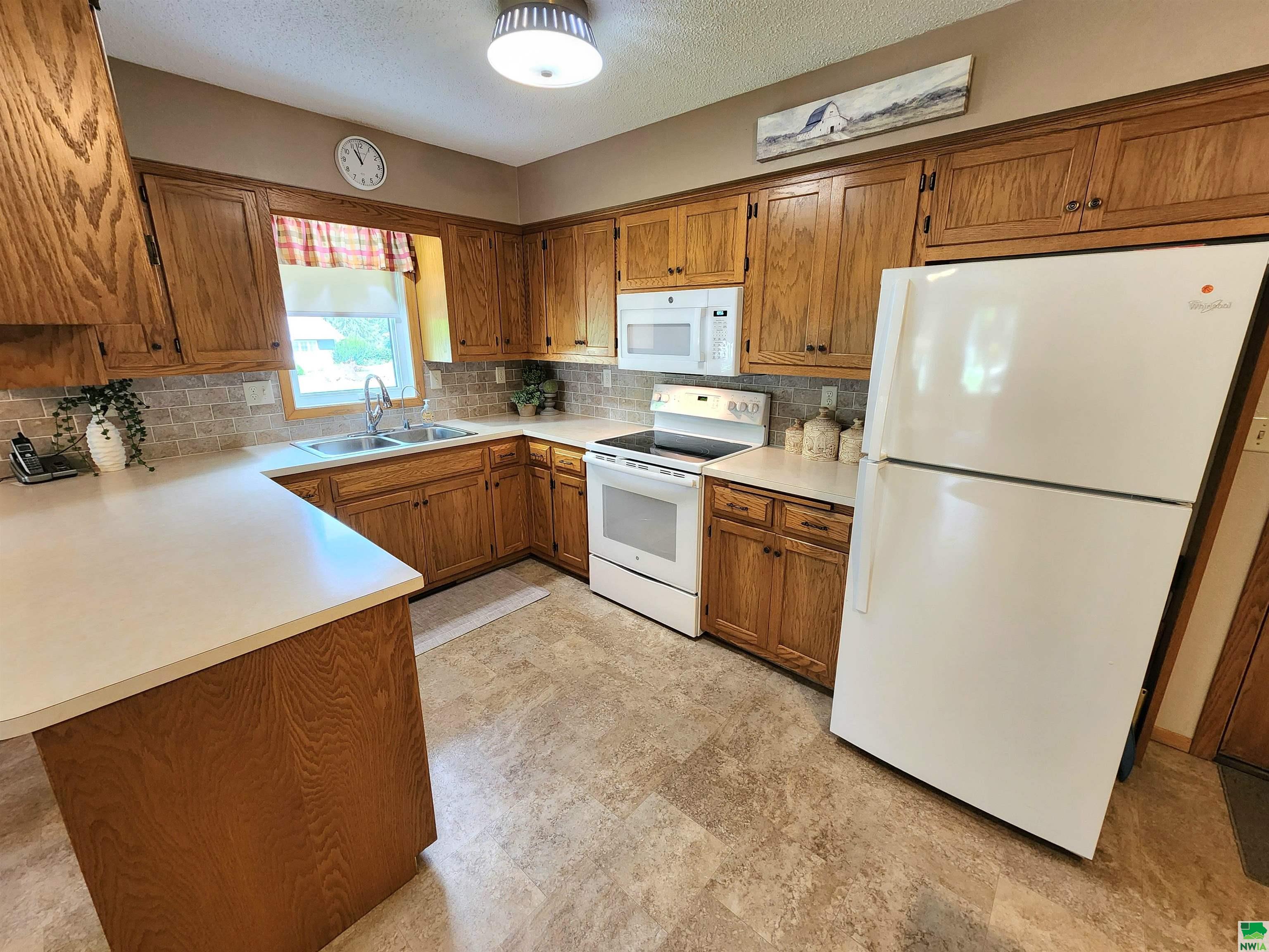 MLS #829681