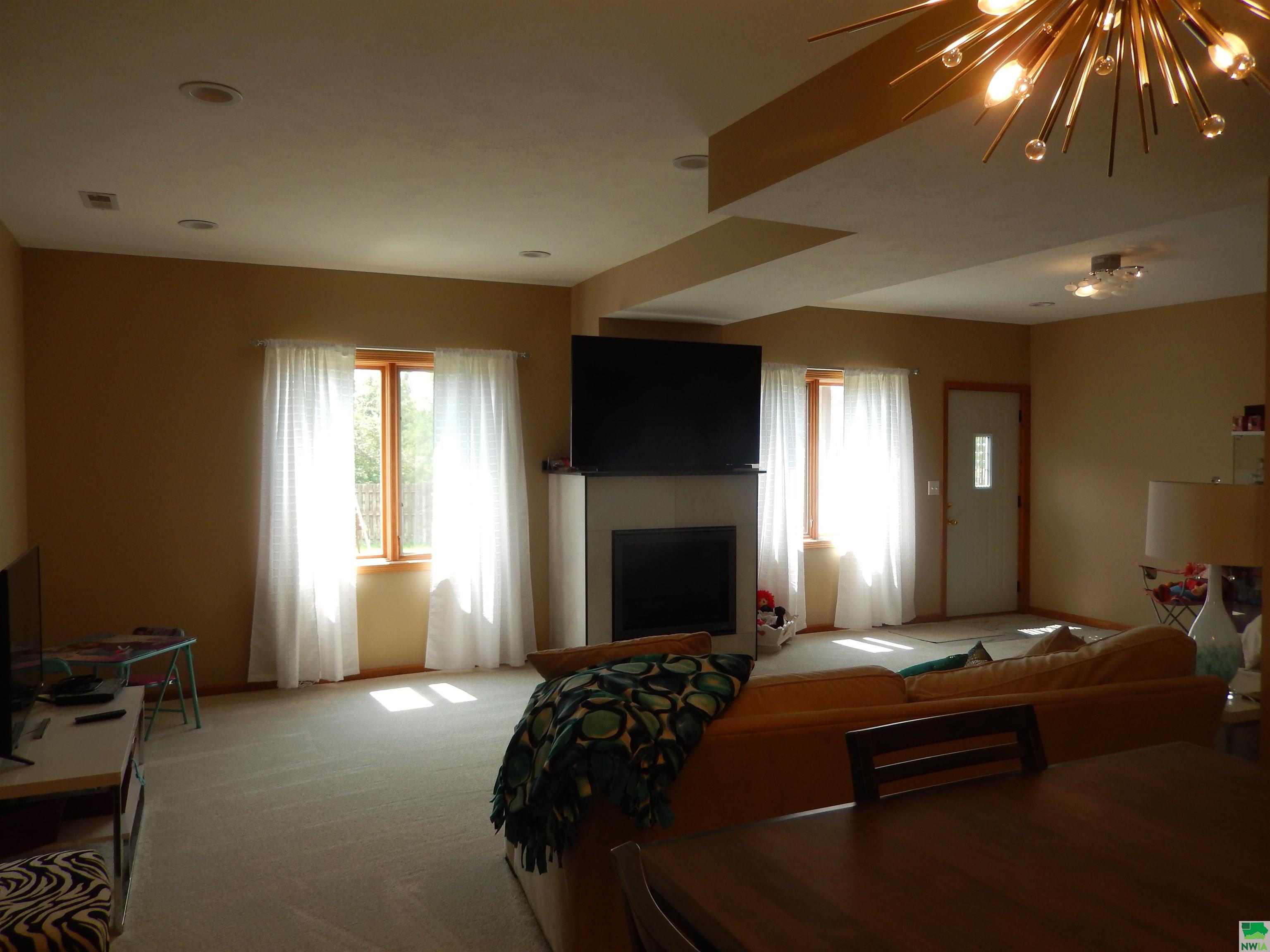 MLS #829684