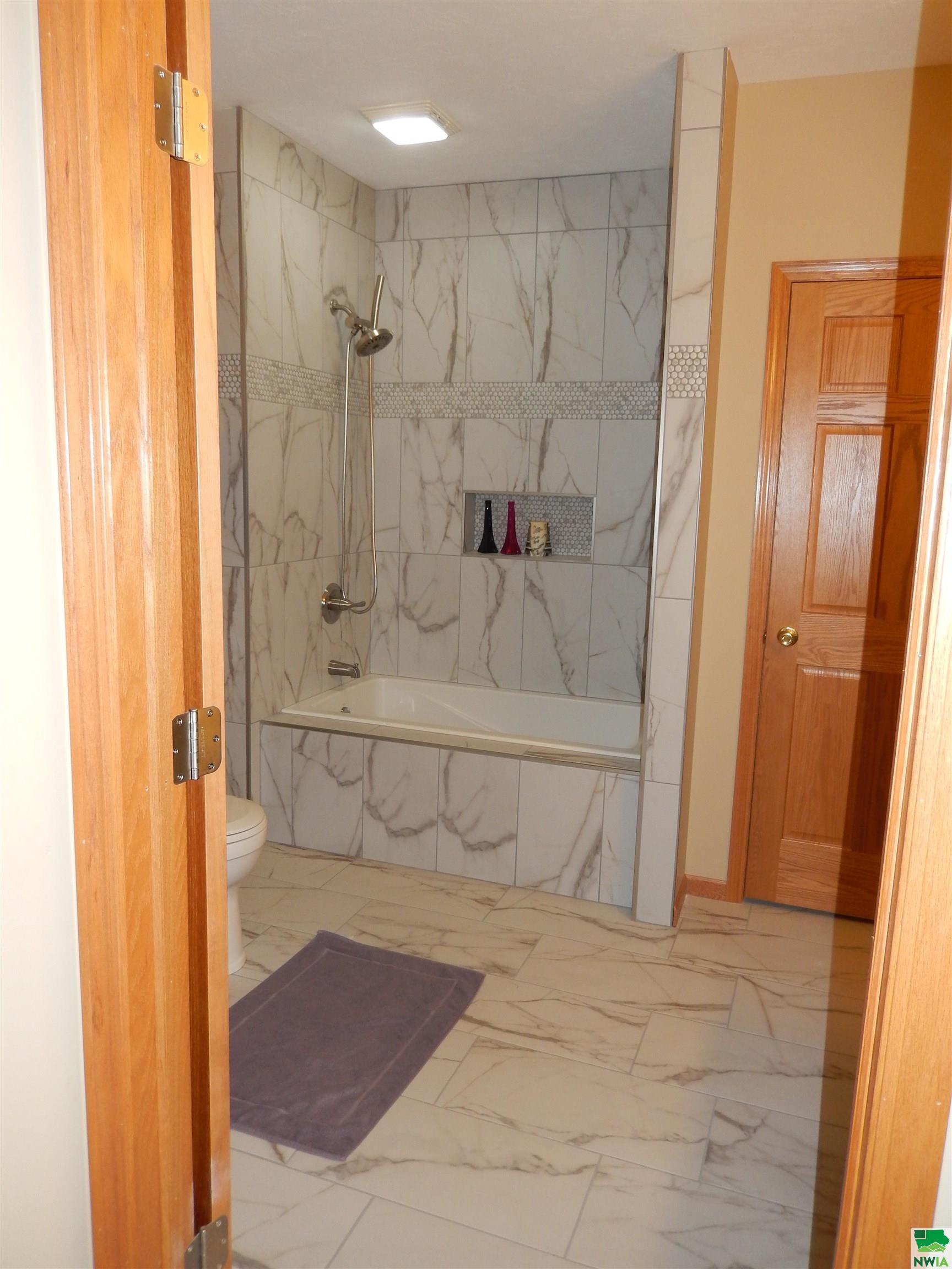 MLS #829684