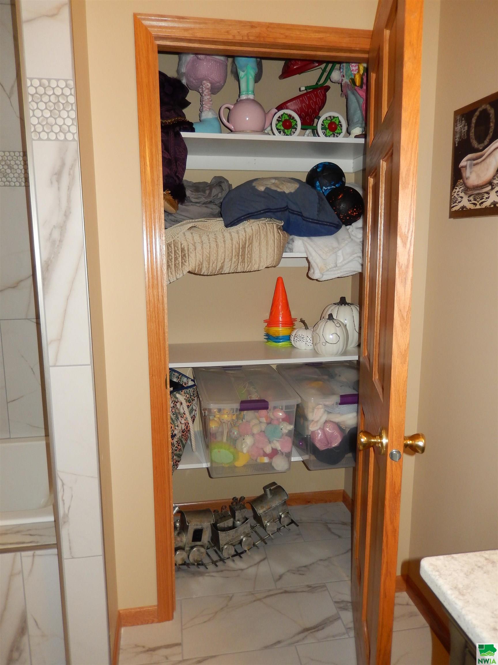 MLS #829684