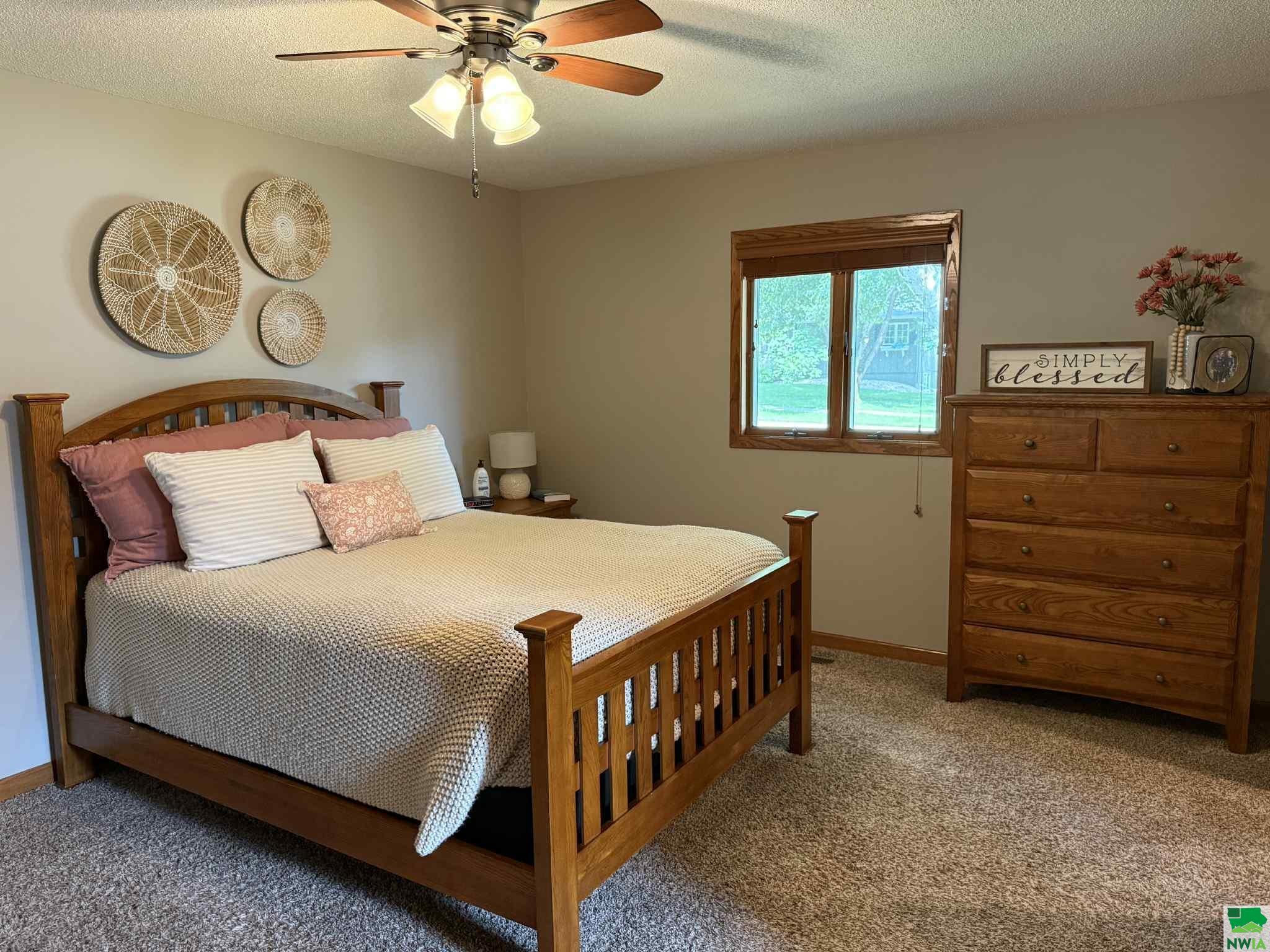 MLS #829686