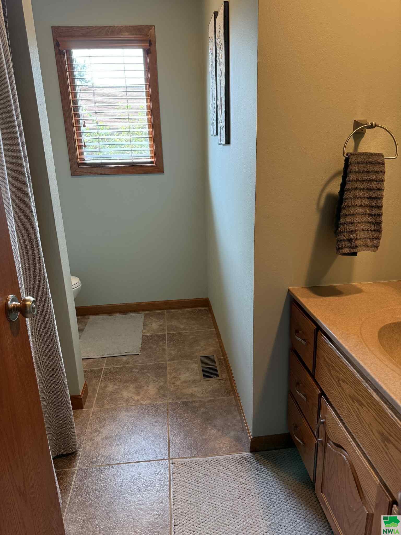 MLS #829686