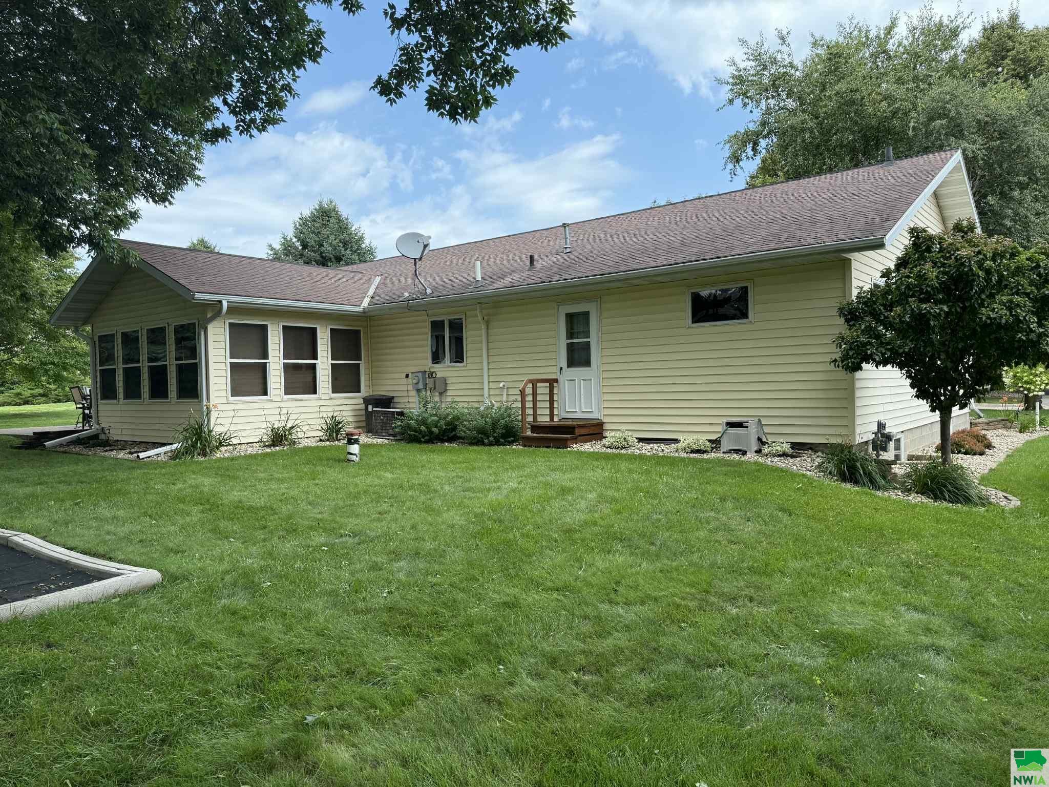MLS #829686