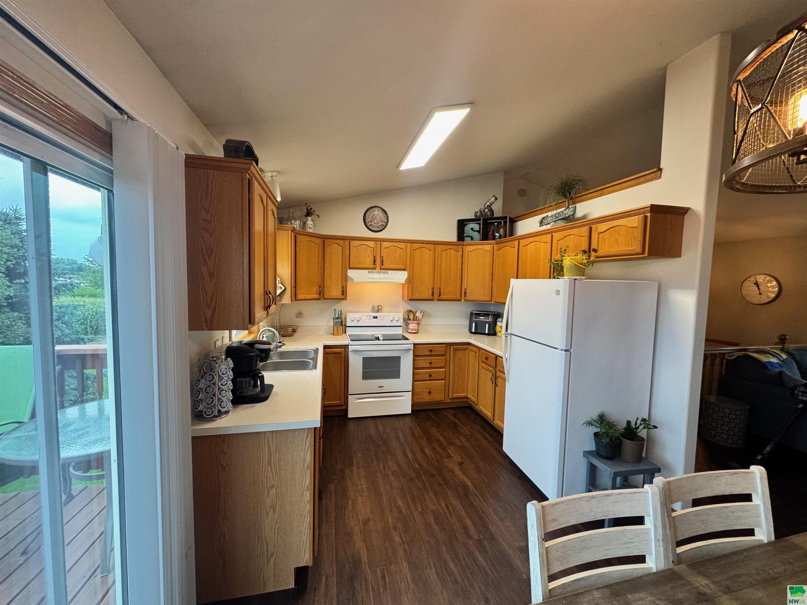 MLS #829688