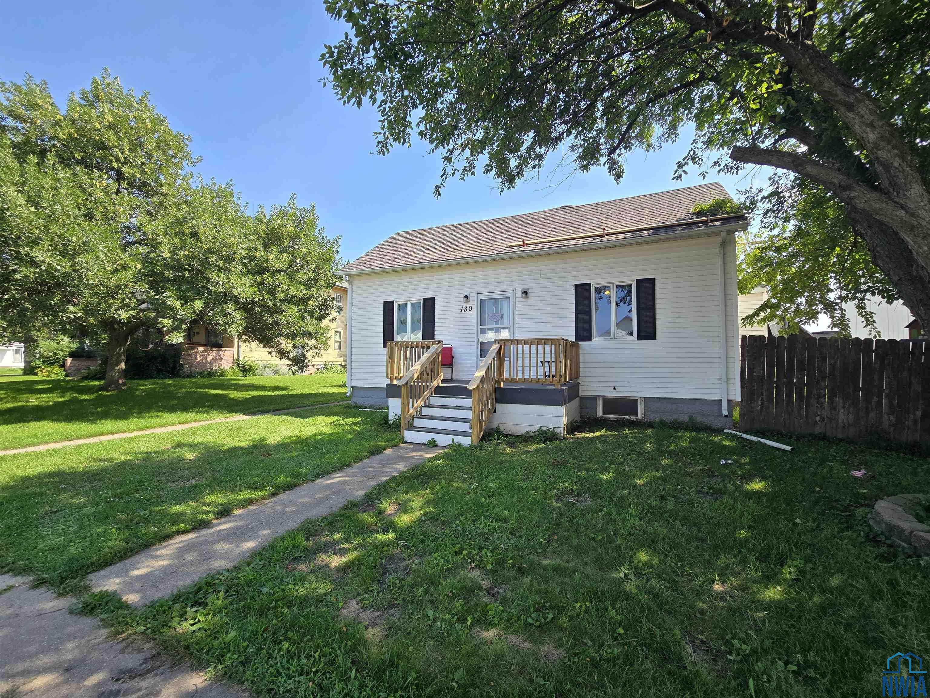 MLS #829700