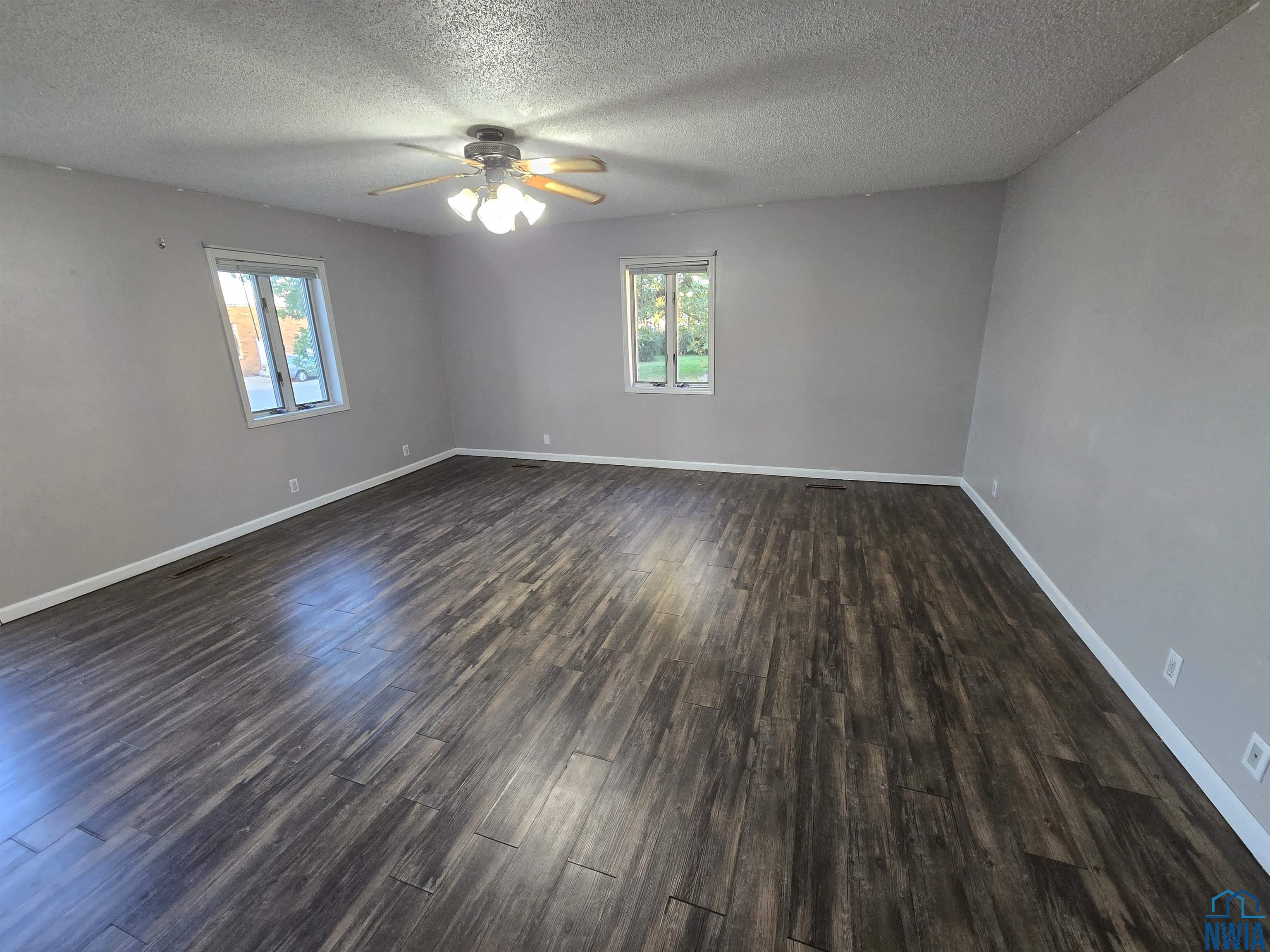 MLS #829700