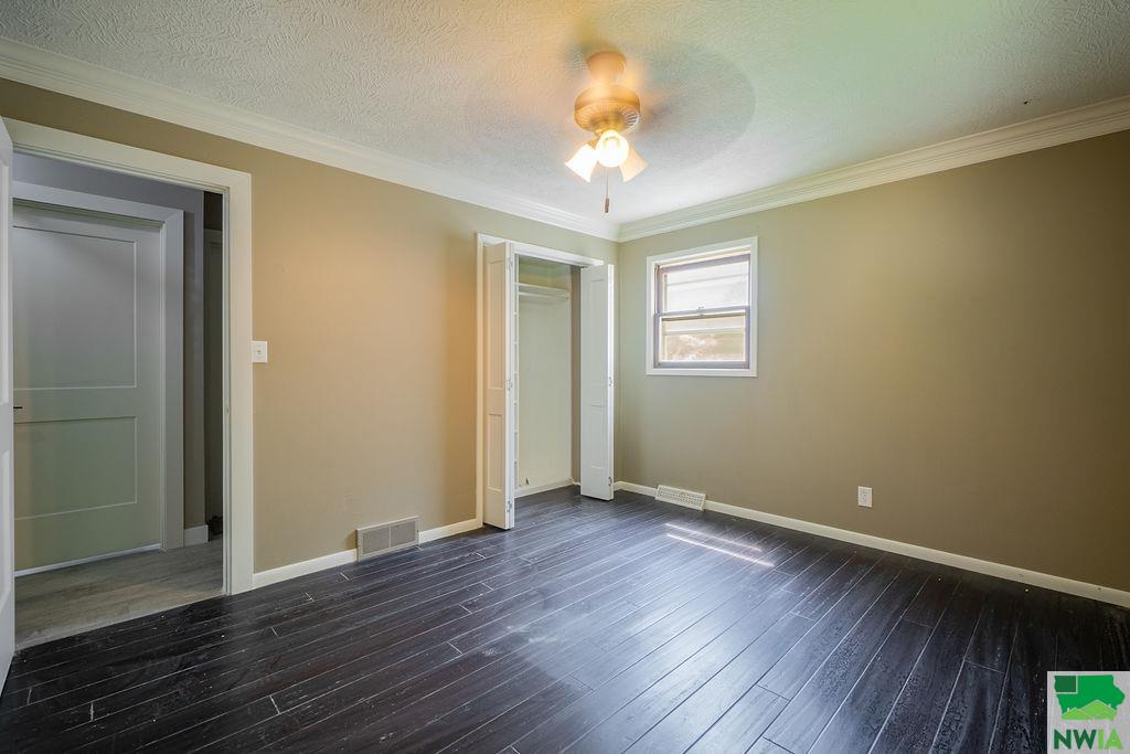 MLS #829701