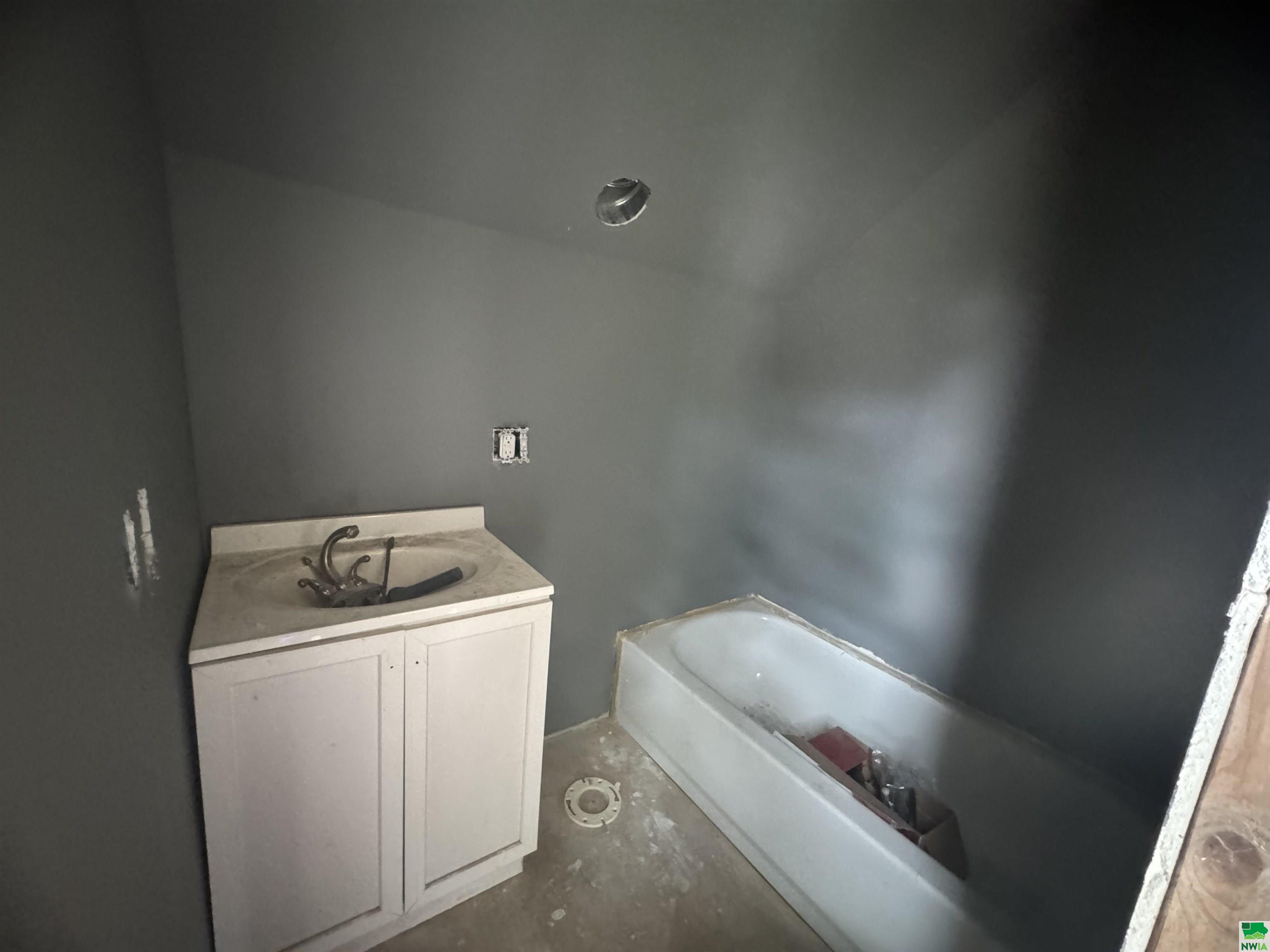 MLS #829702