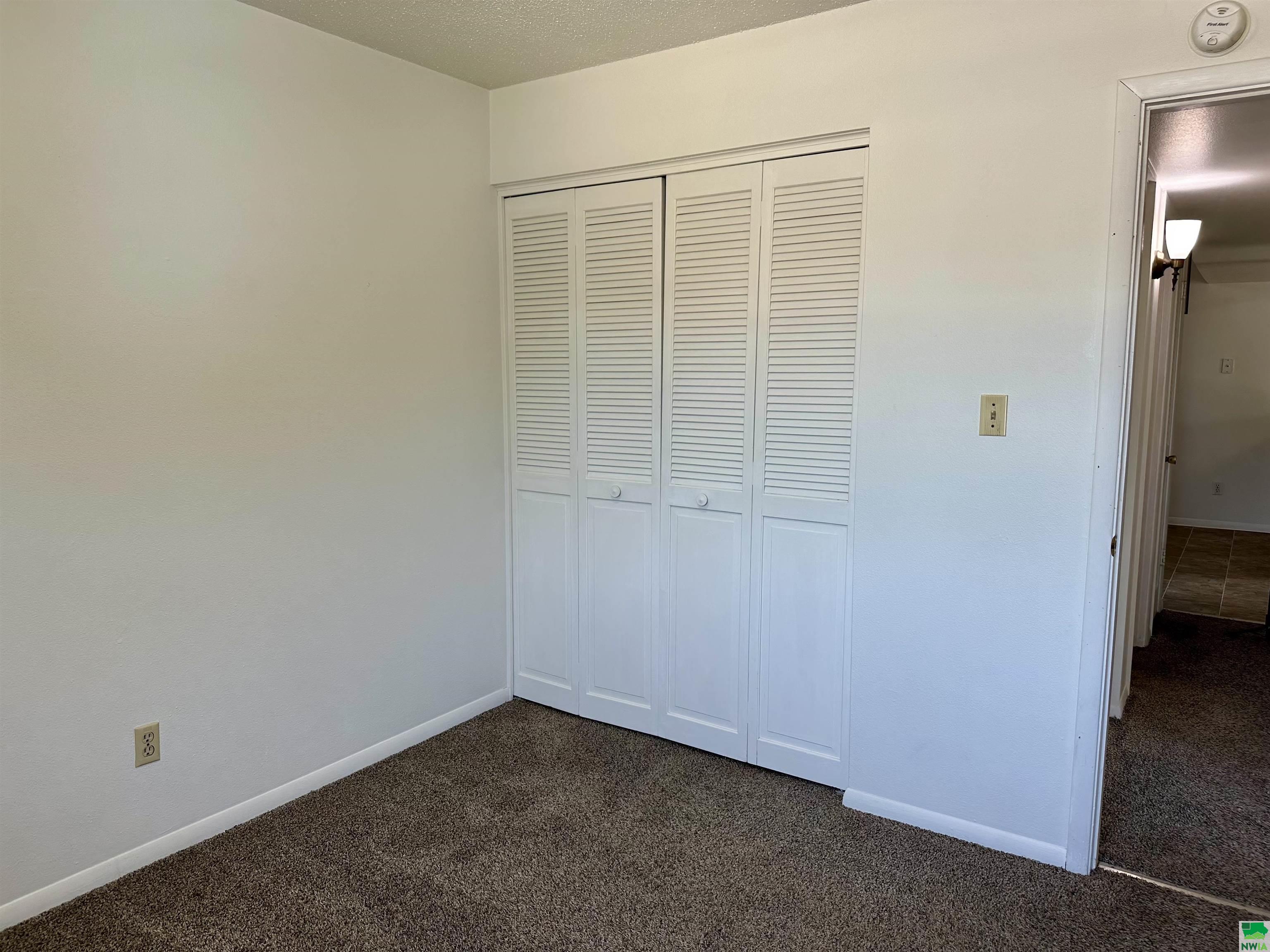 MLS #829704