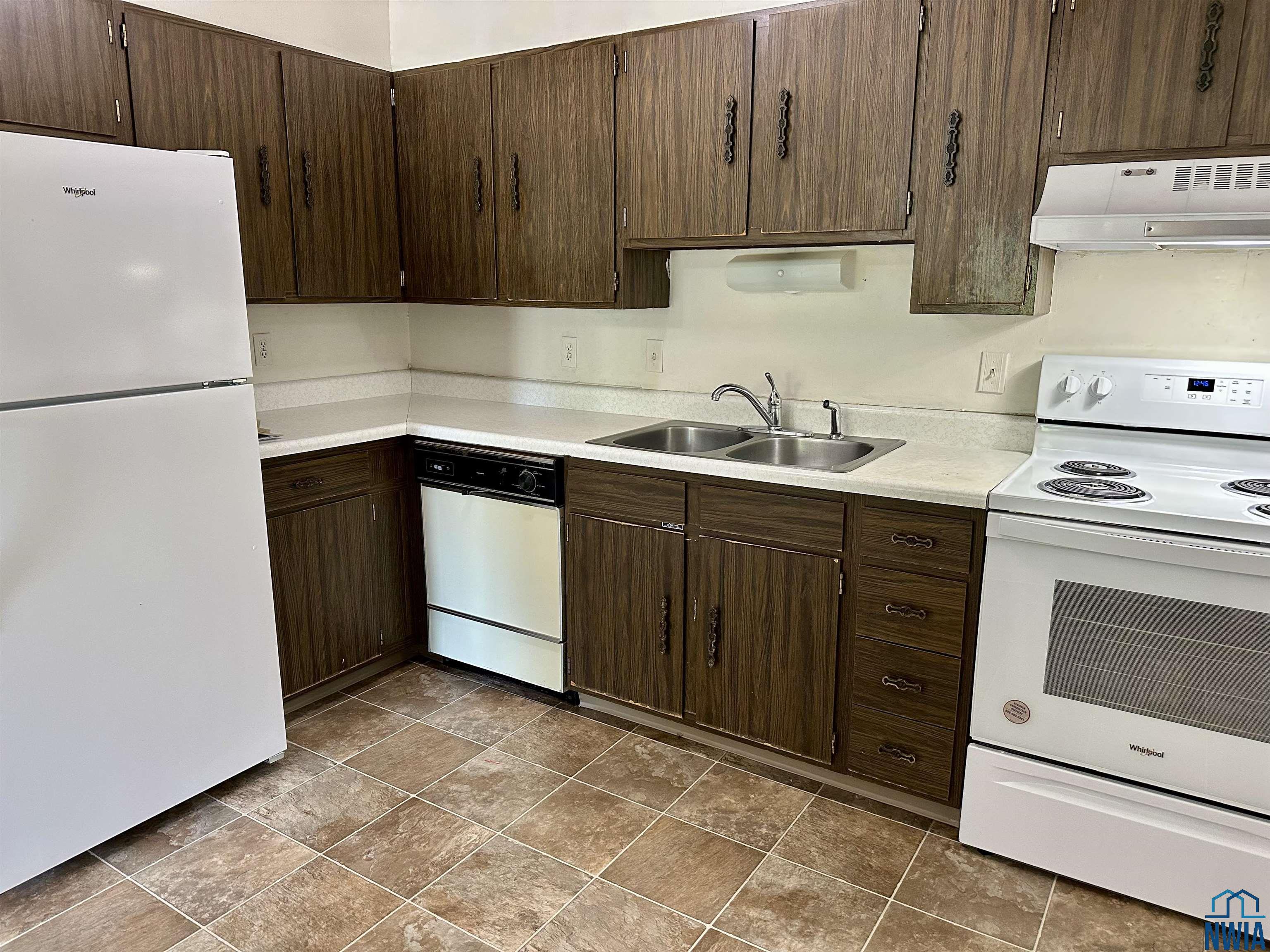 MLS #829704
