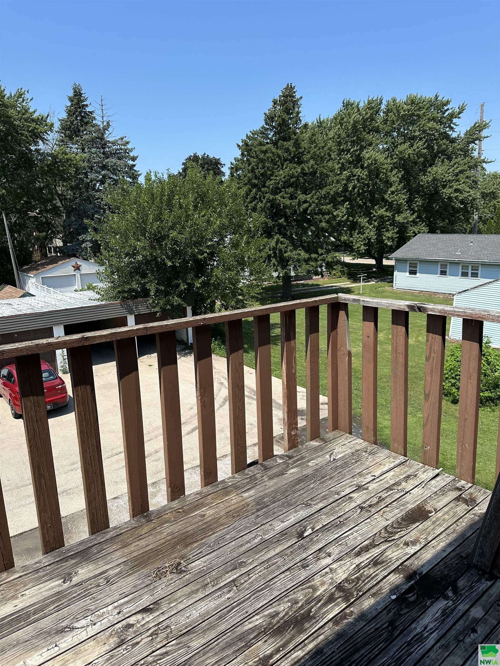 MLS #829704