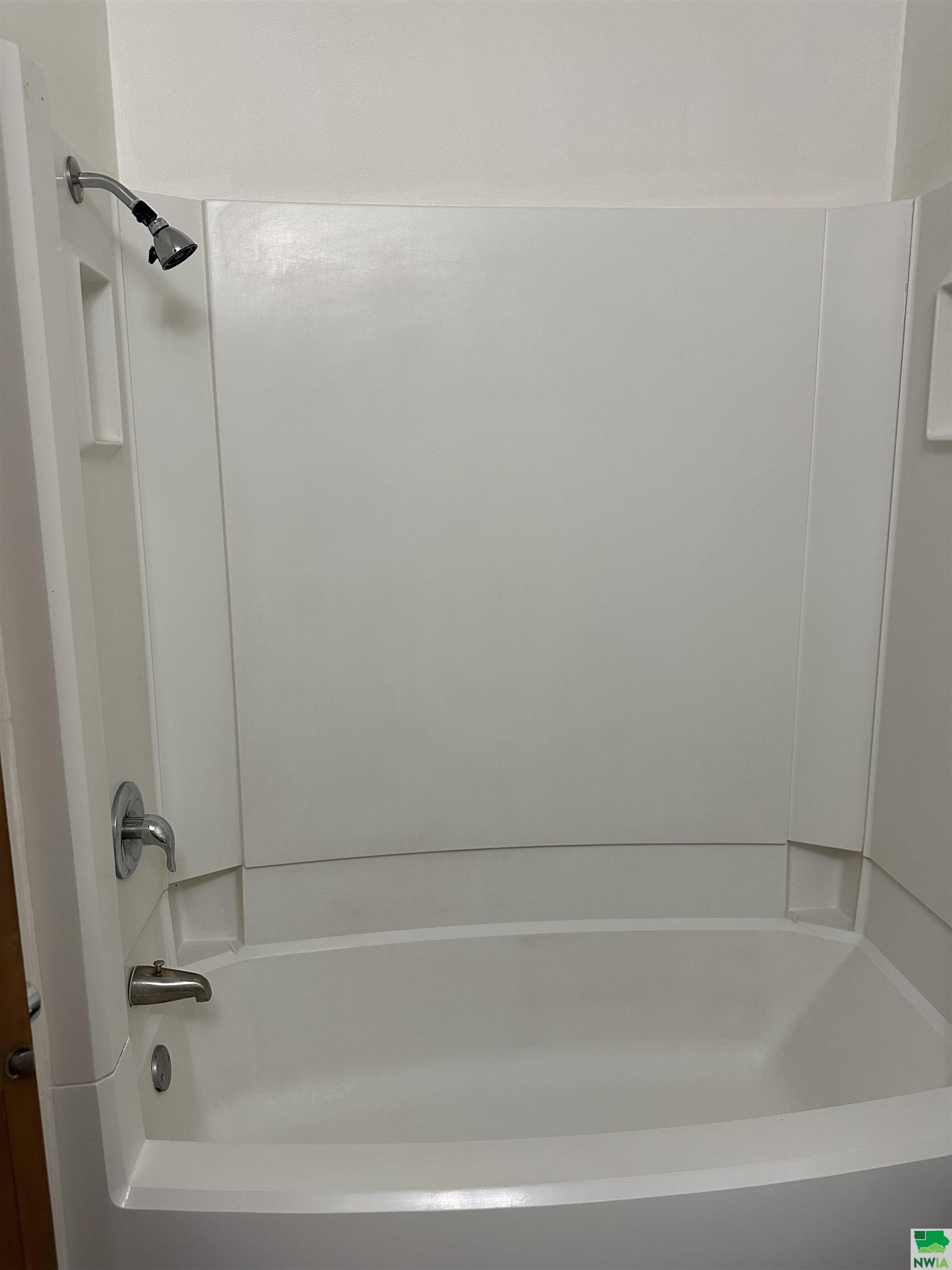 MLS #829704