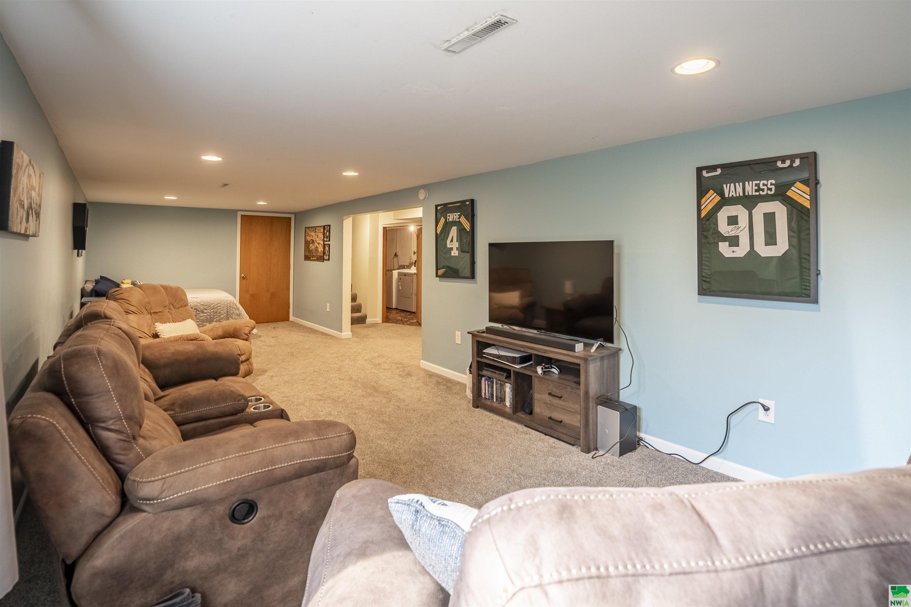 MLS #829709