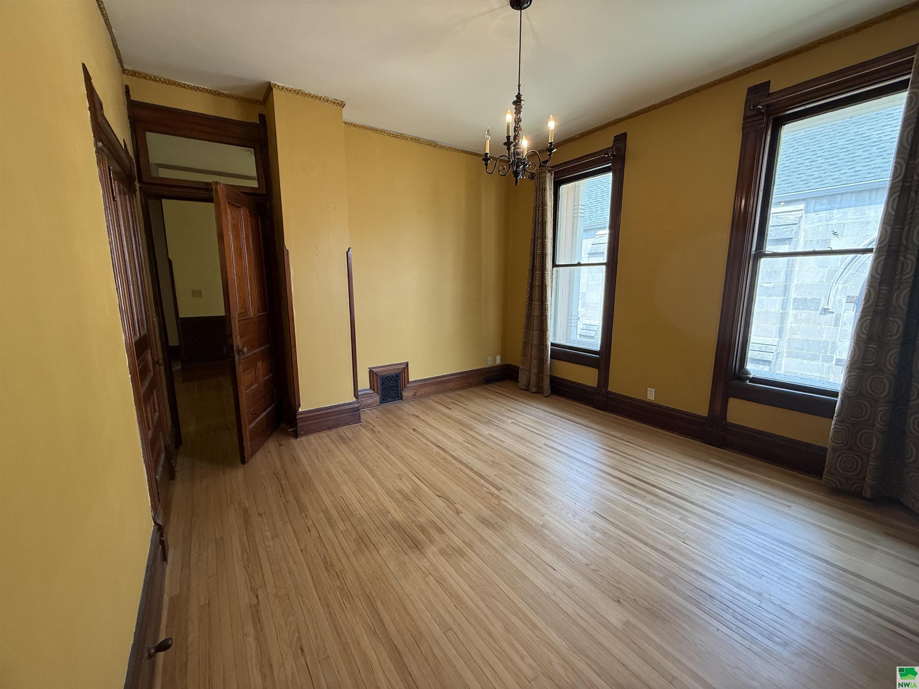 MLS #829710