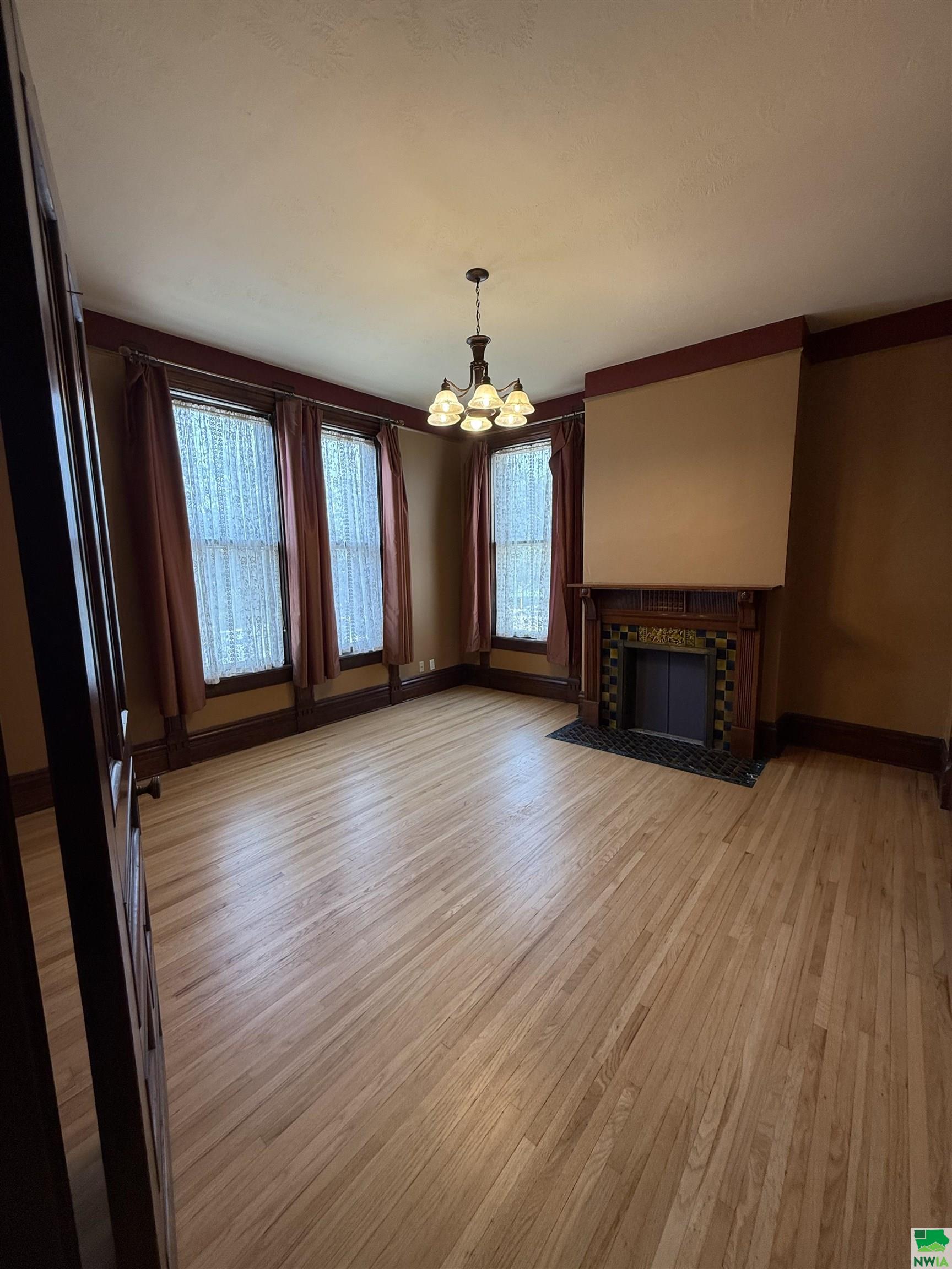 MLS #829710