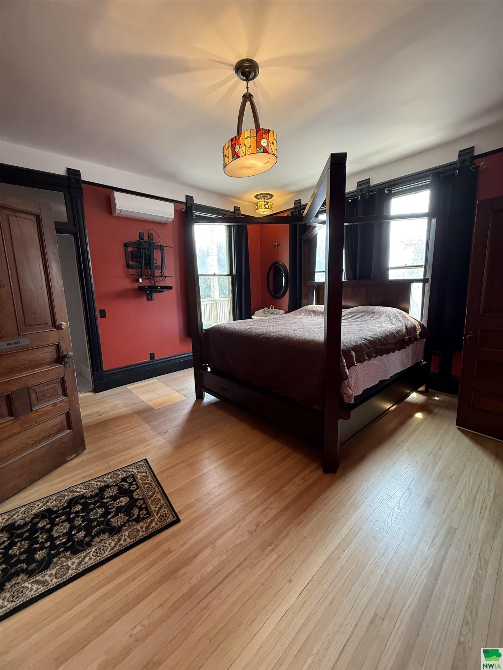 MLS #829710