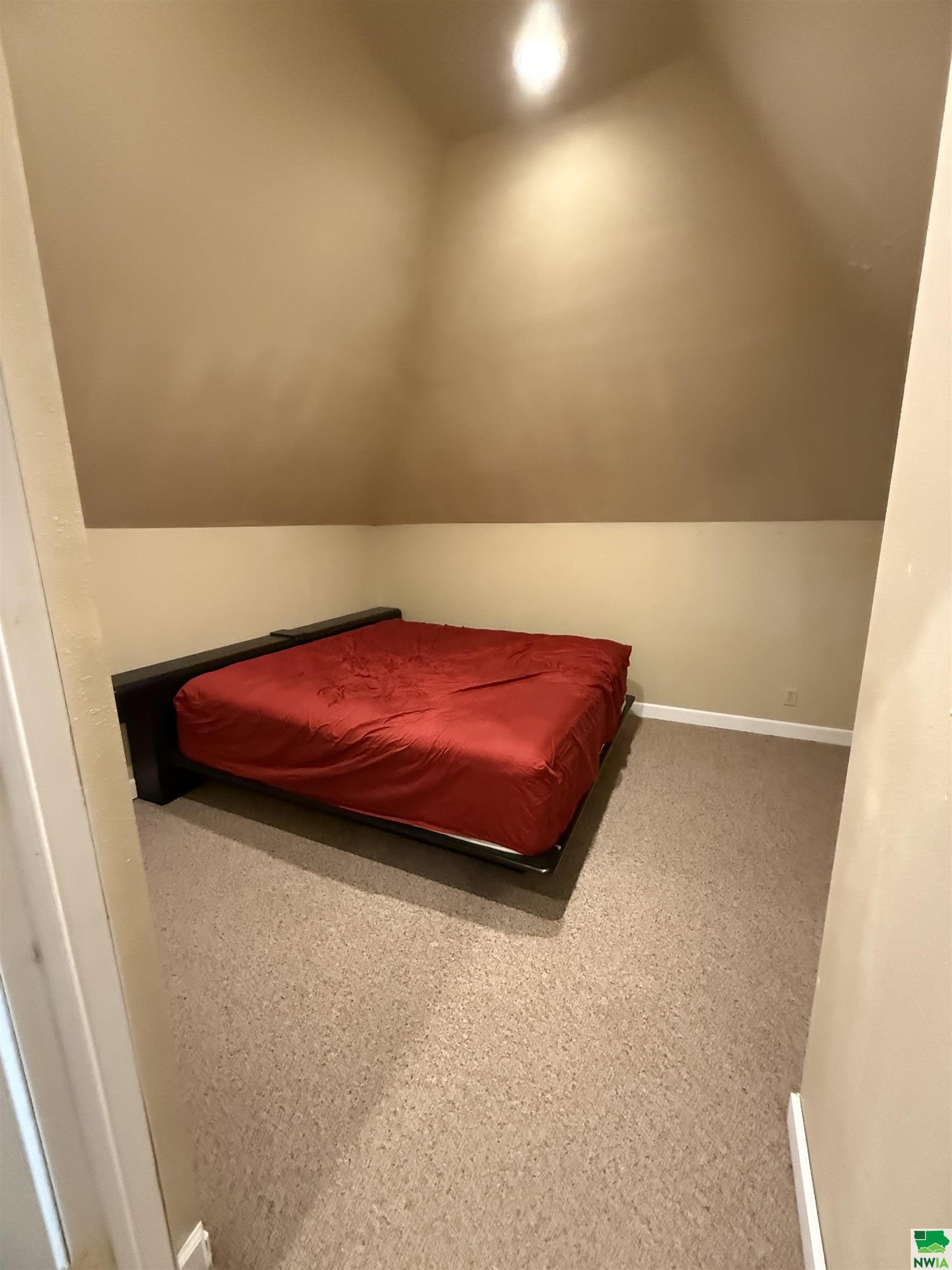 MLS #829710
