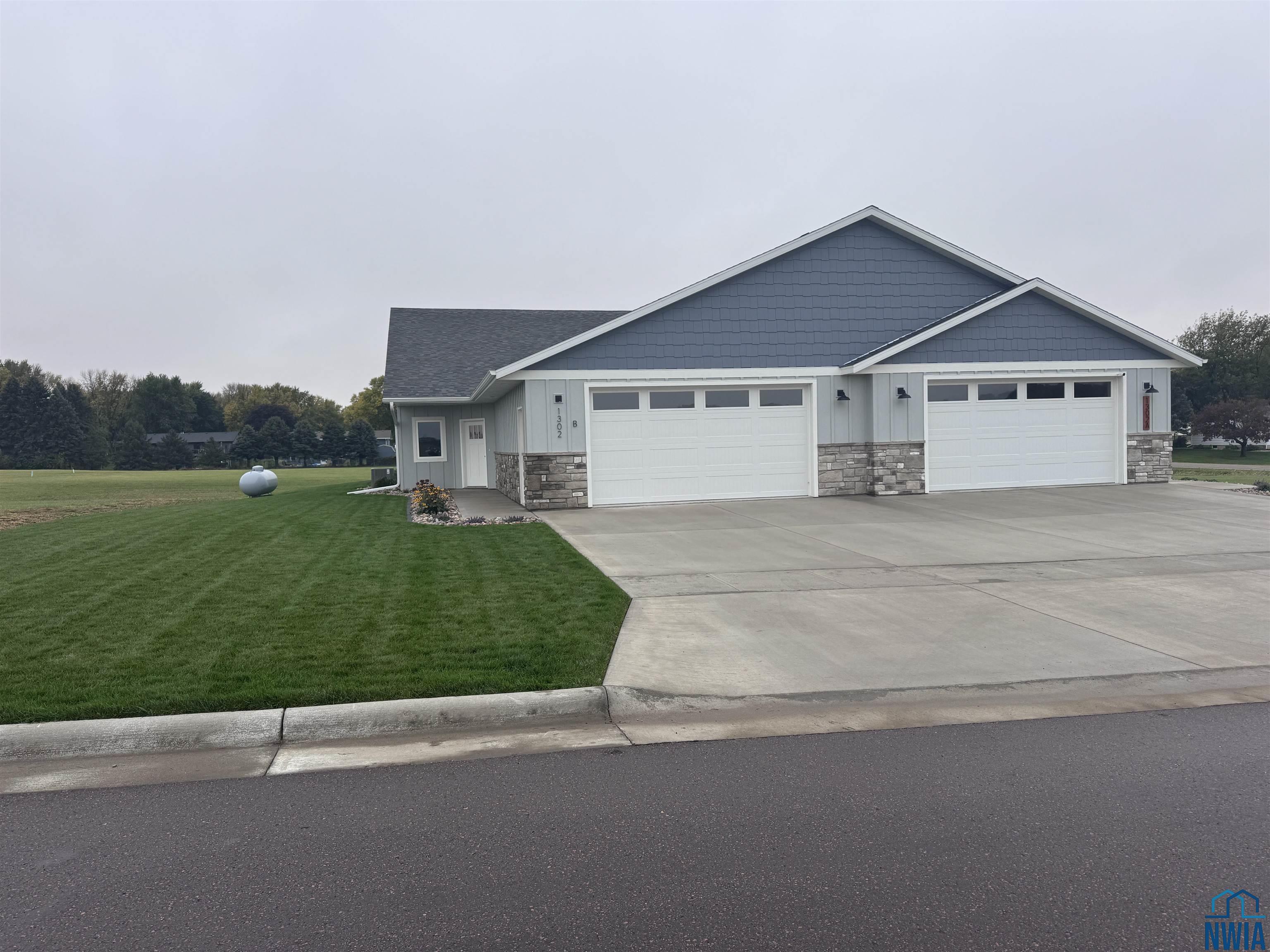 MLS #829711