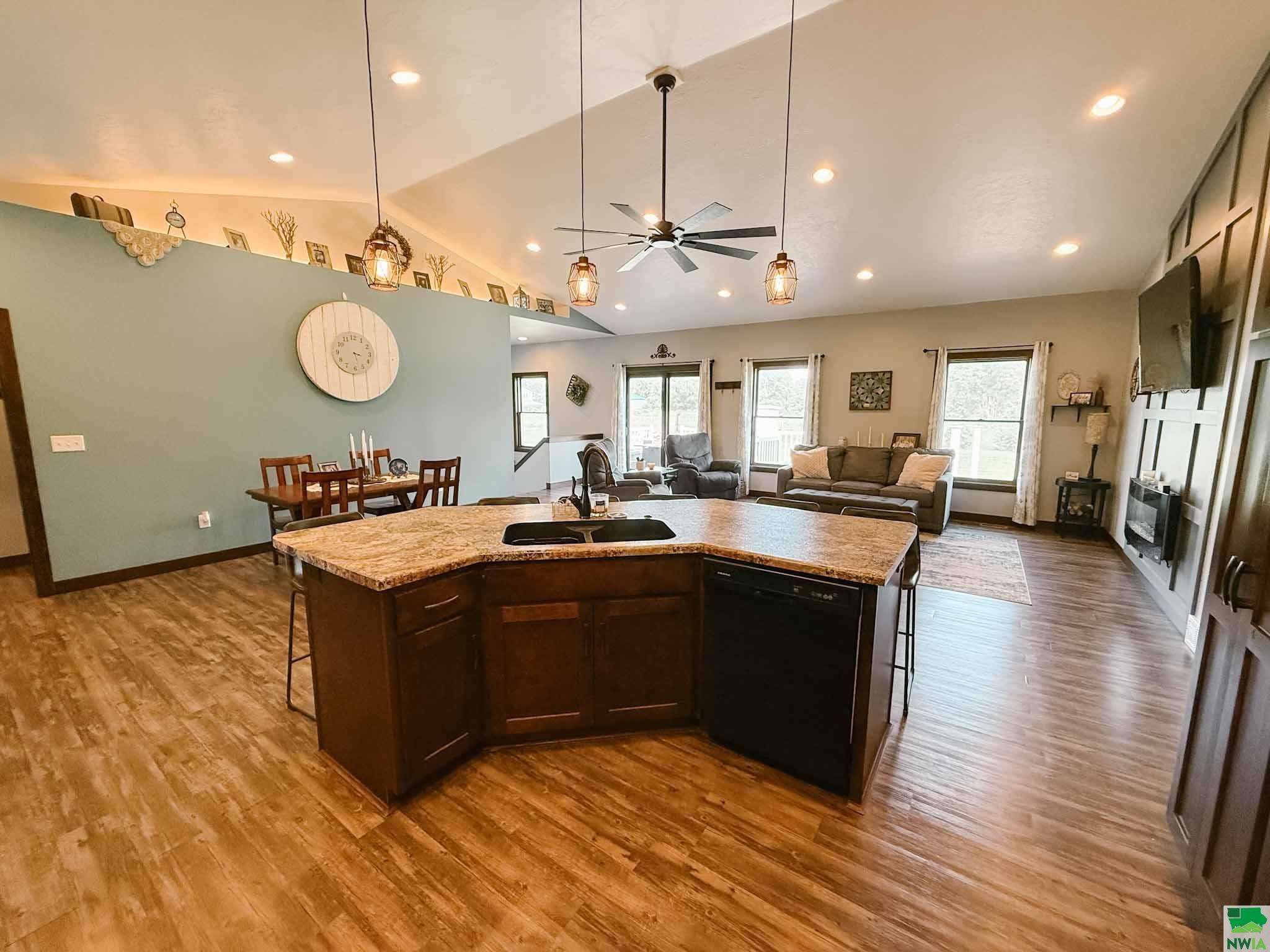 MLS #829722