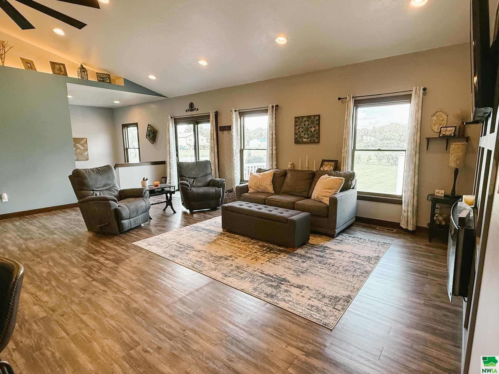 MLS #829722