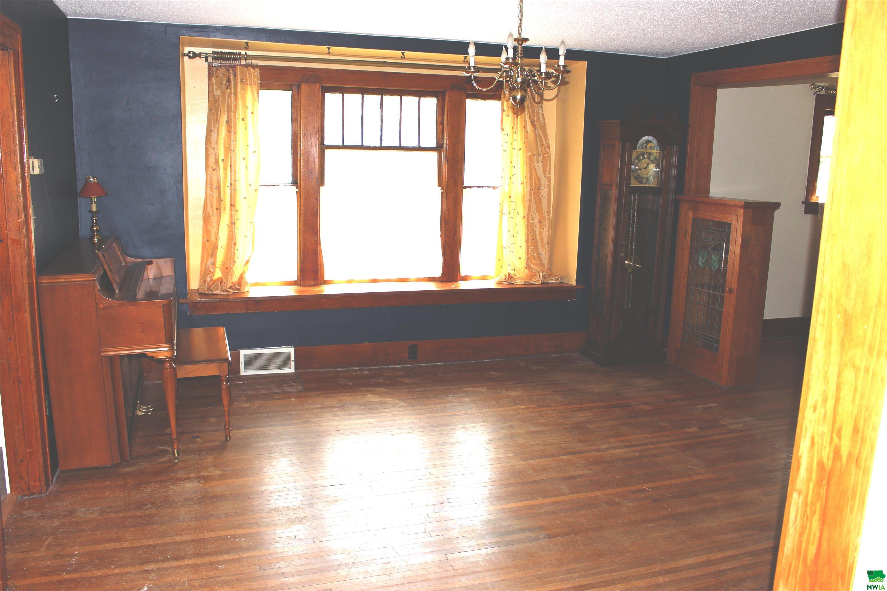 MLS #829739