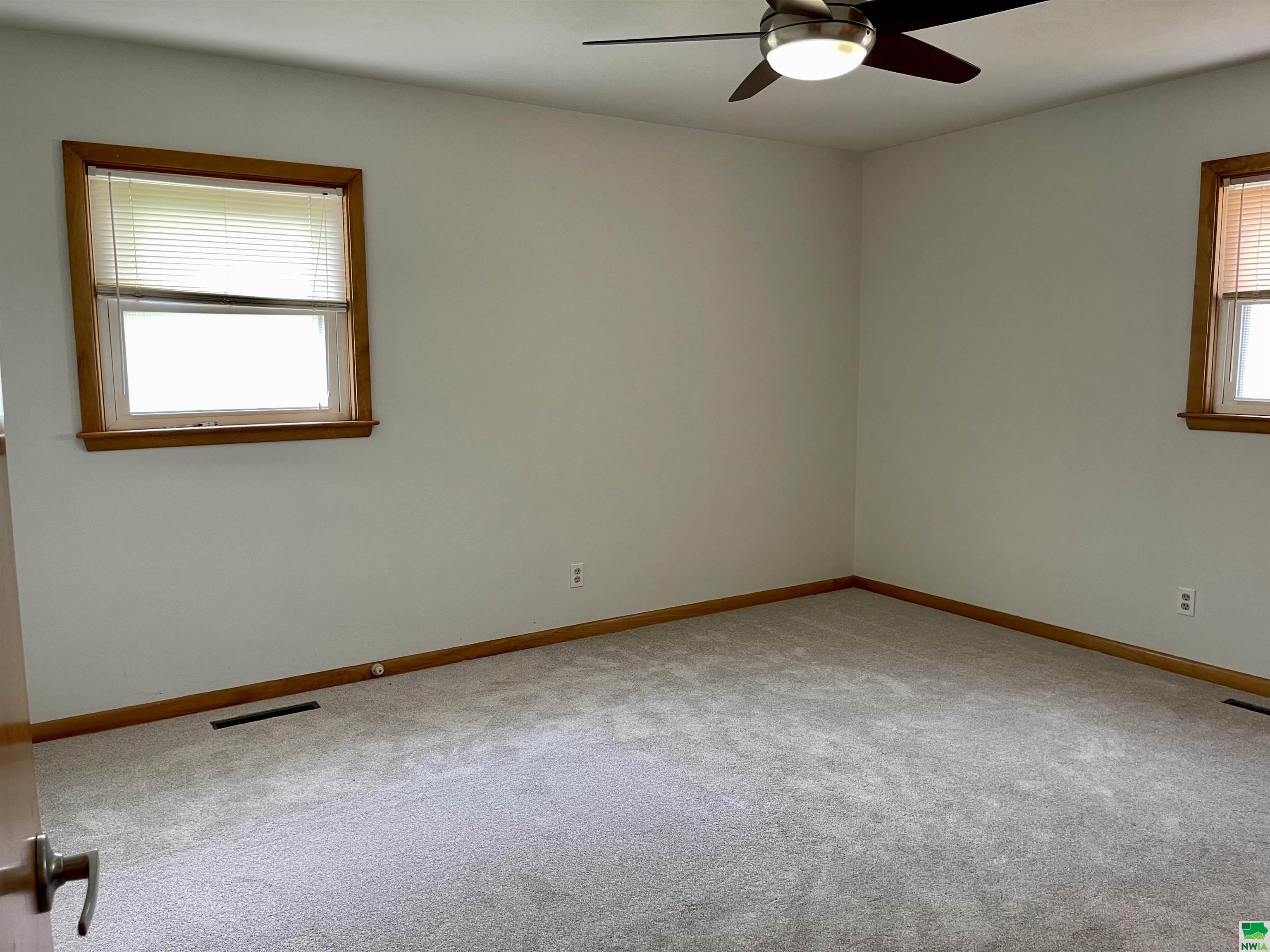 MLS #829742